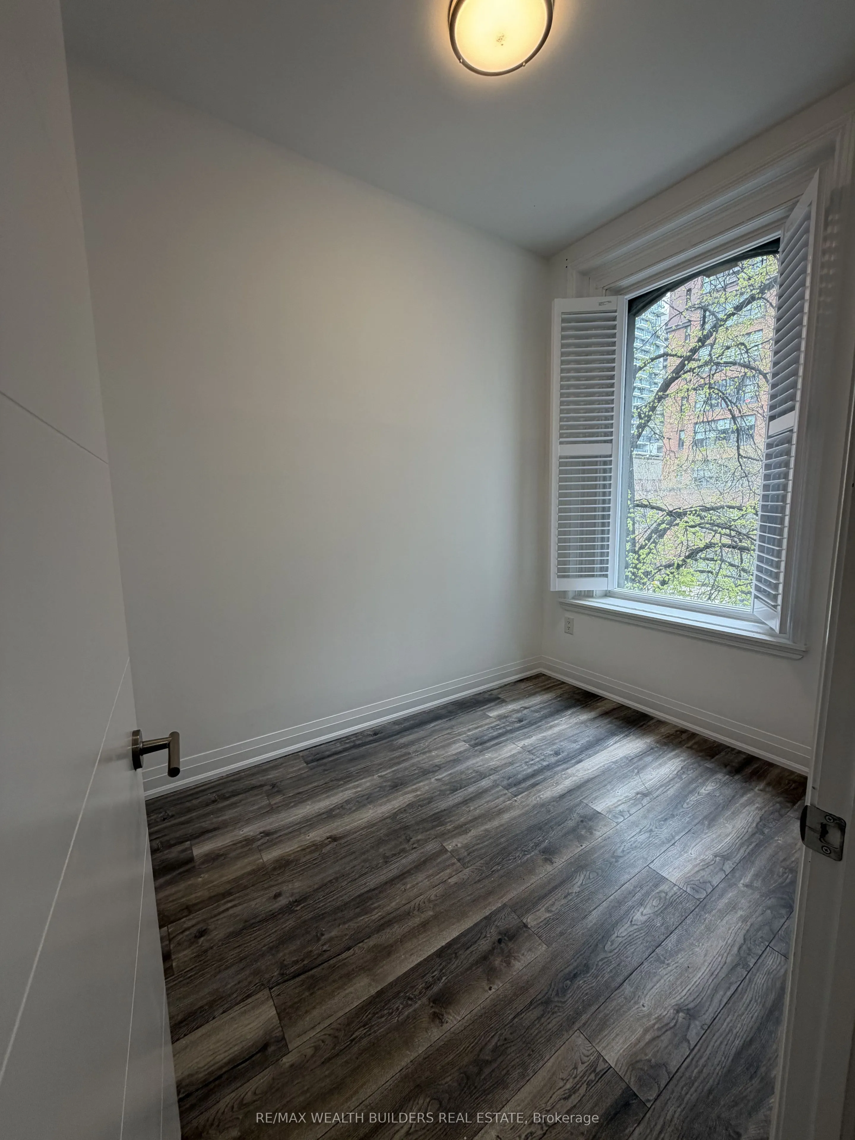 215 Jarvis Street #4
