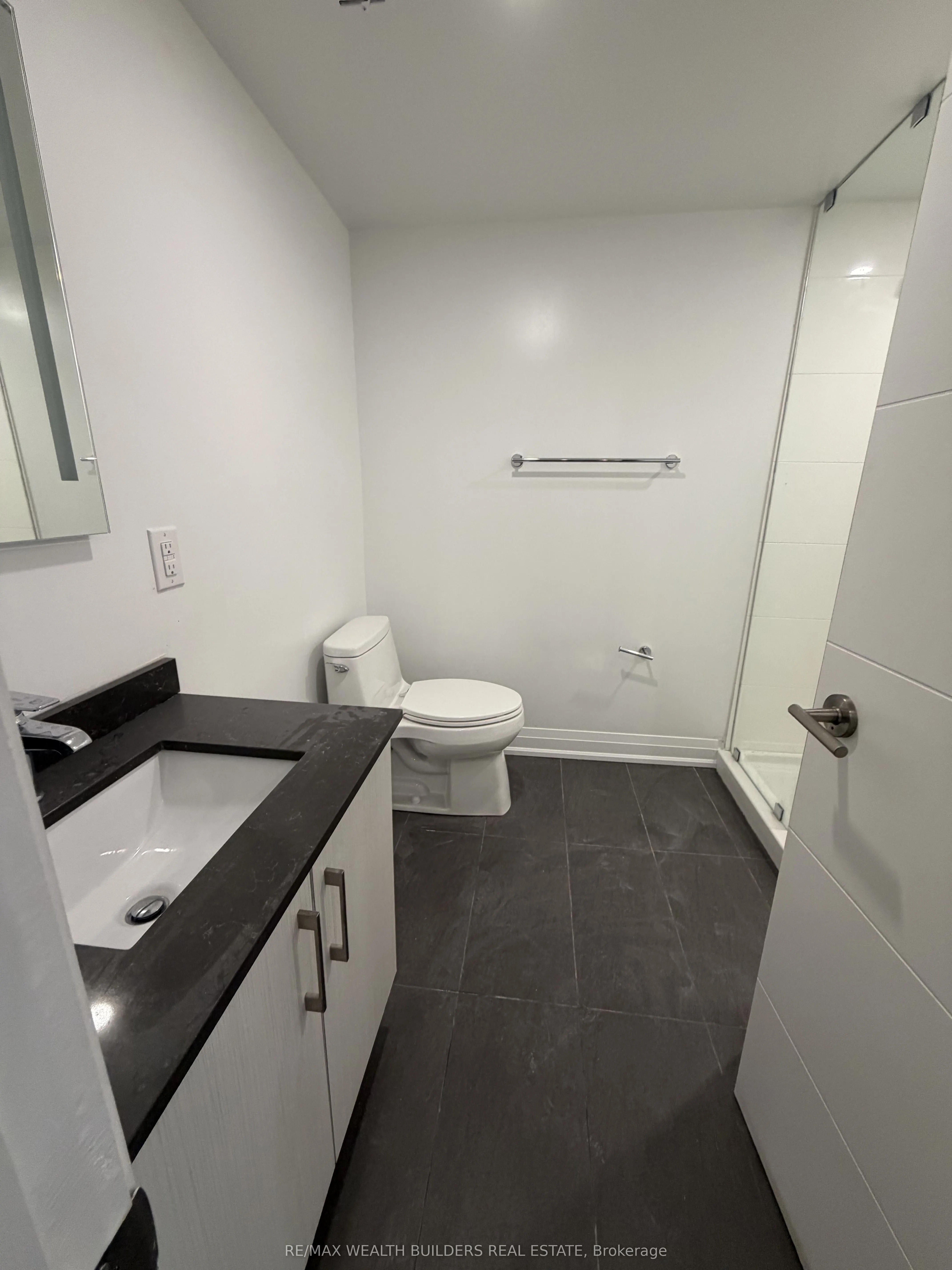 215 Jarvis Street #4