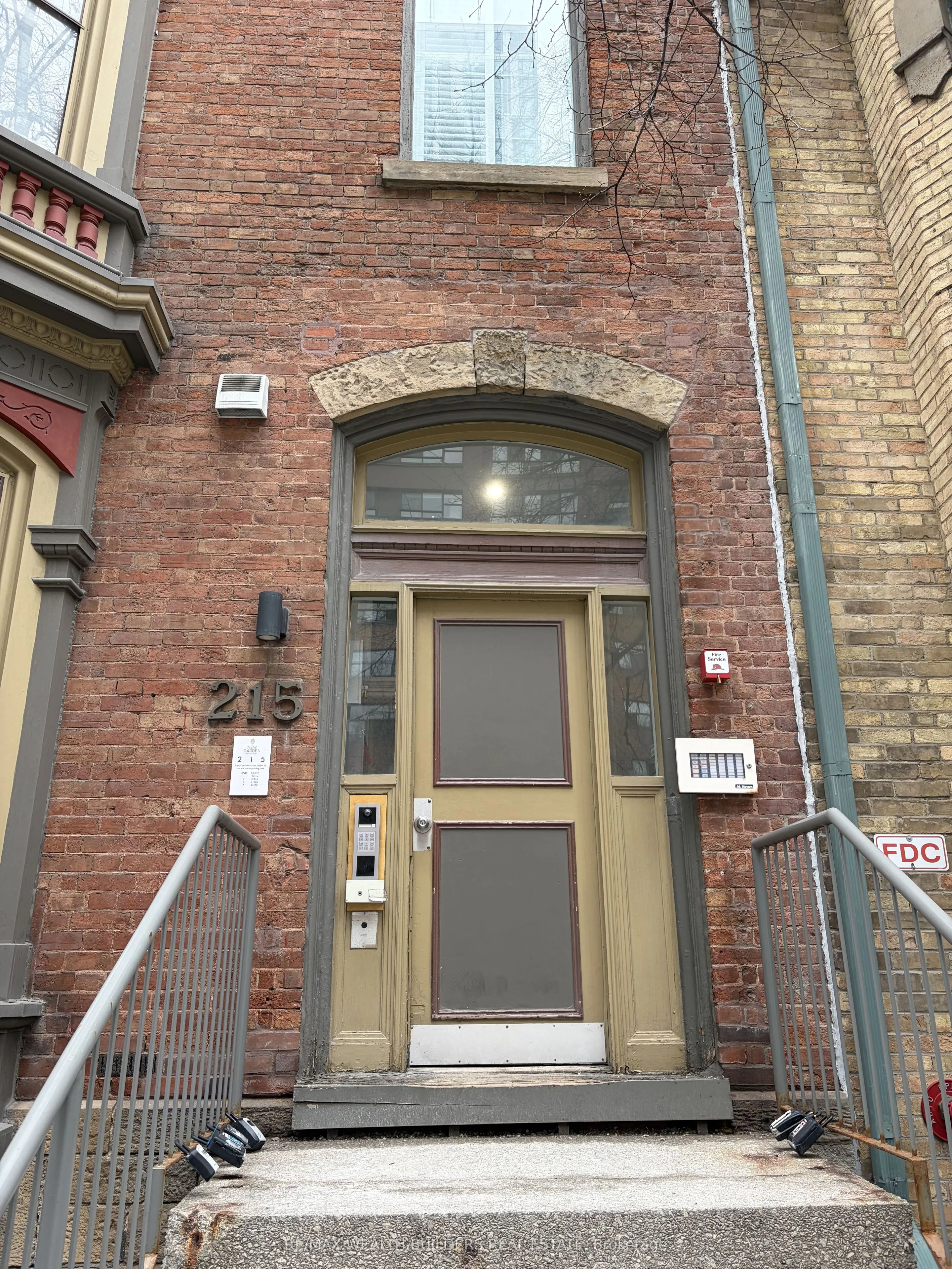 215 Jarvis Street #4