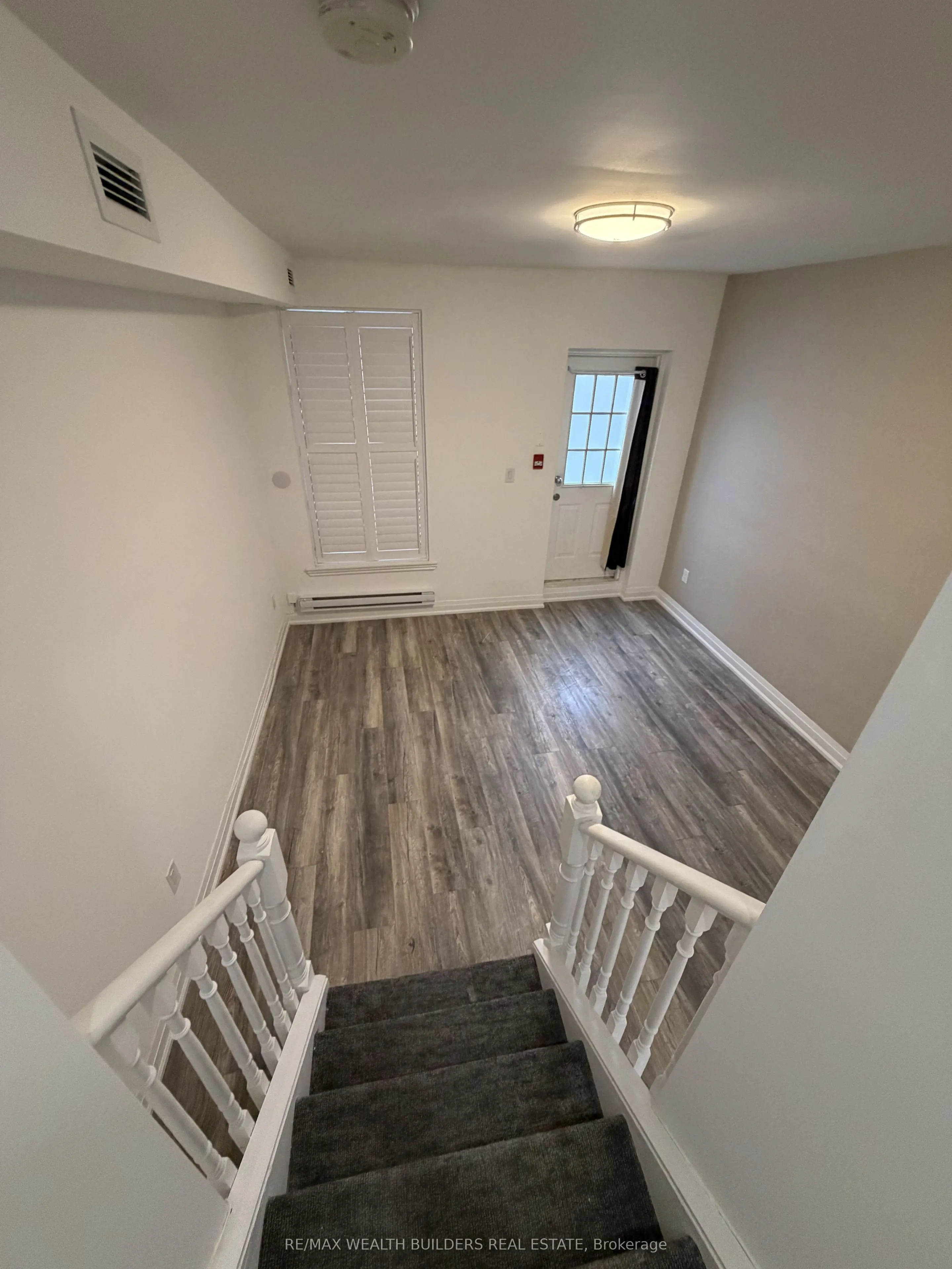 215 Jarvis Street #4