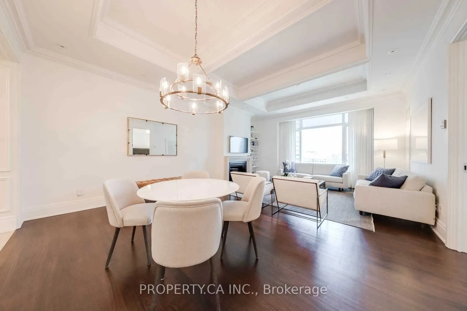311 Bay Street #3706