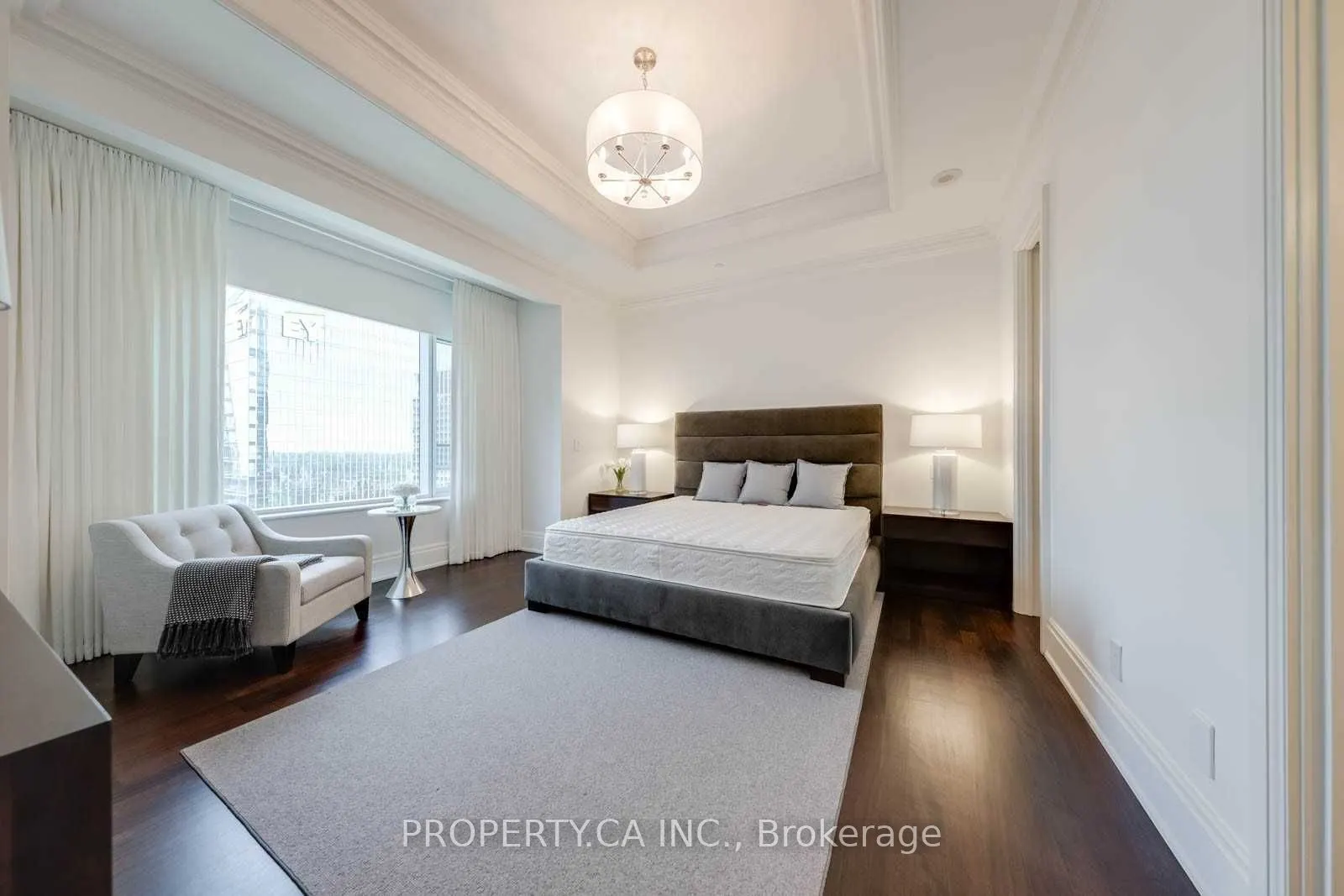 311 Bay Street #3706
