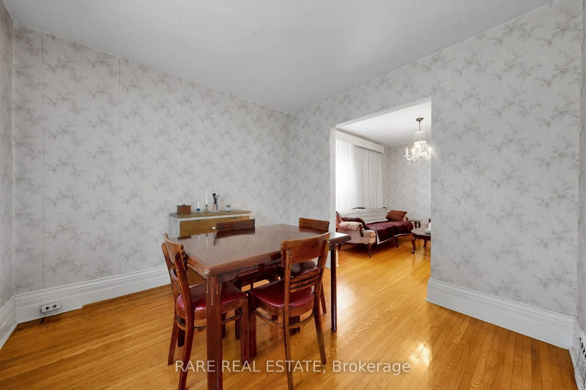 180 Atlas Avenue