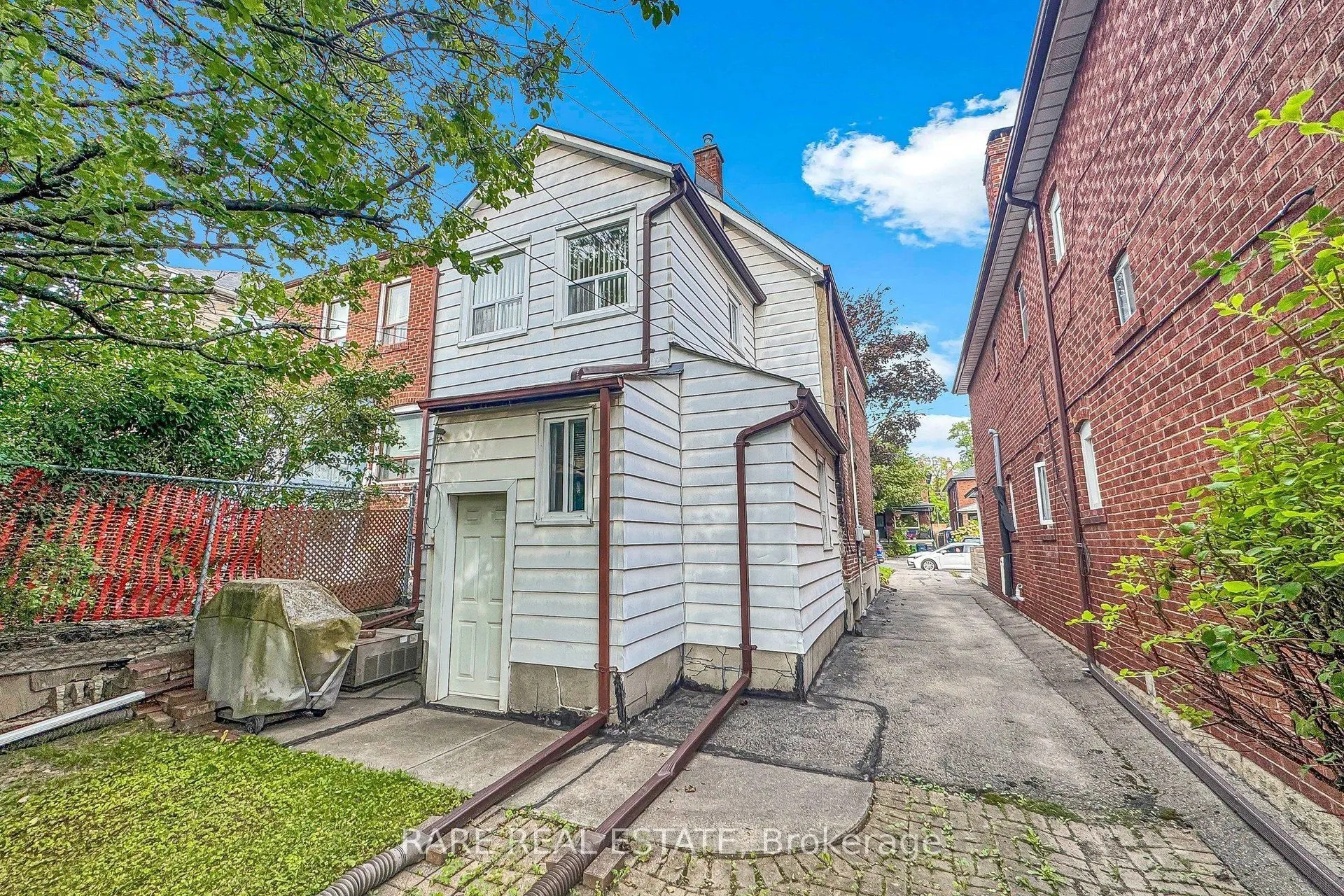 180 Atlas Avenue