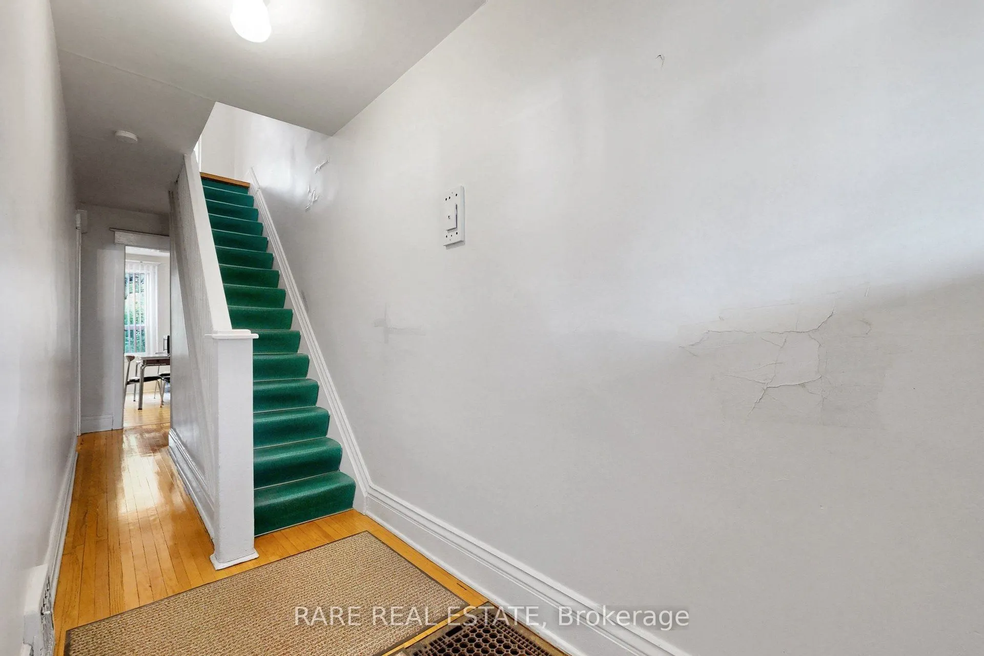 180 Atlas Avenue