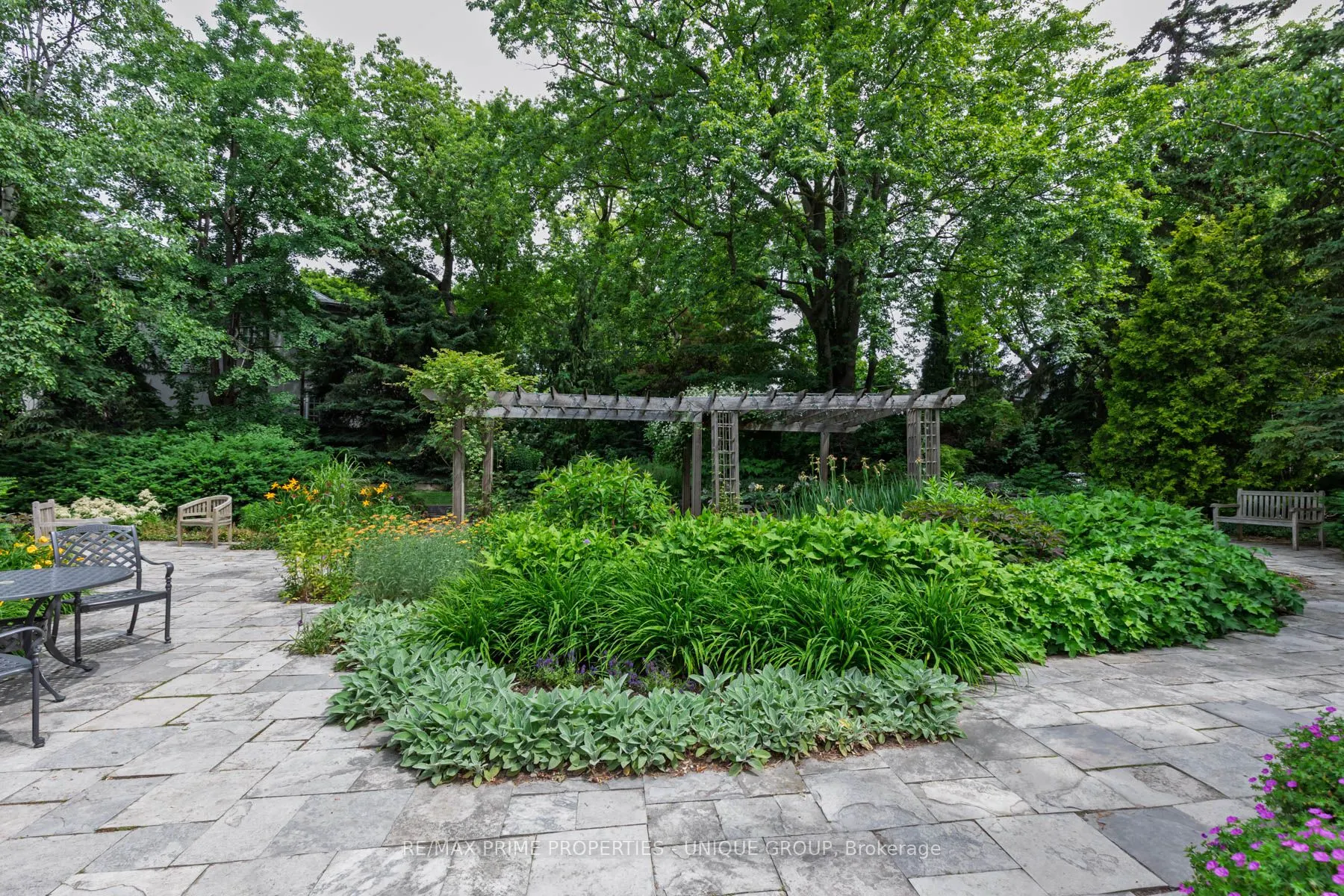 21 Dale Avenue #644