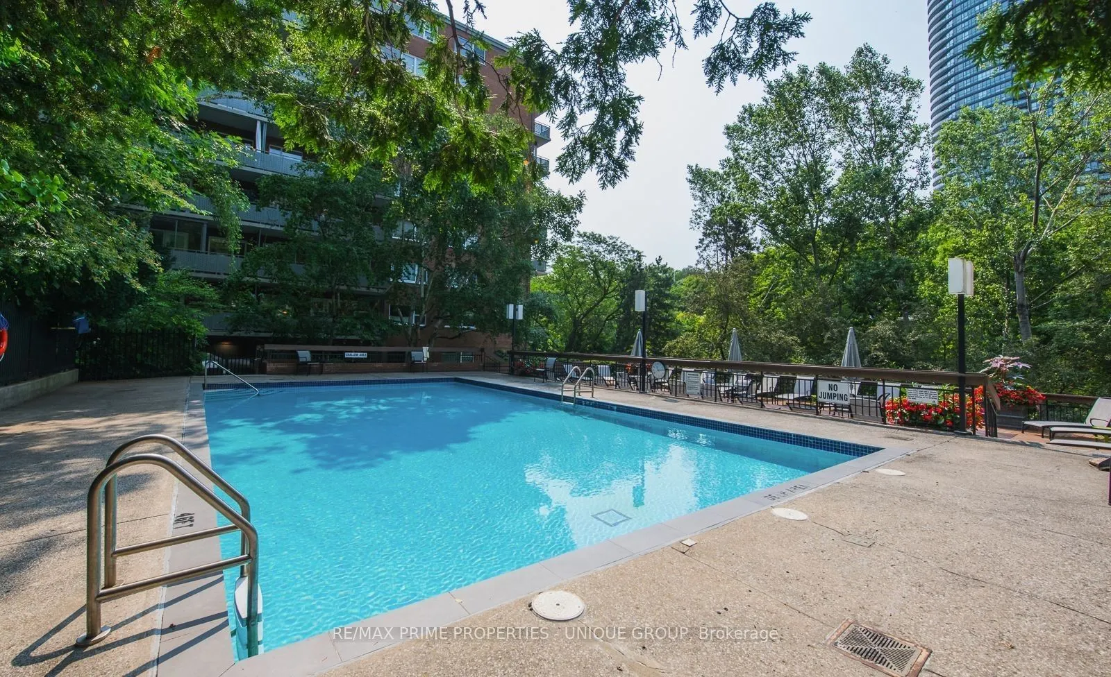 21 Dale Avenue #644