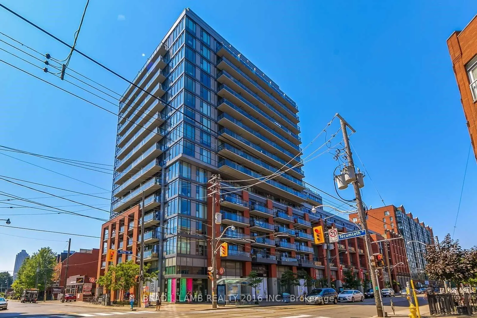 775 King Street W #809
