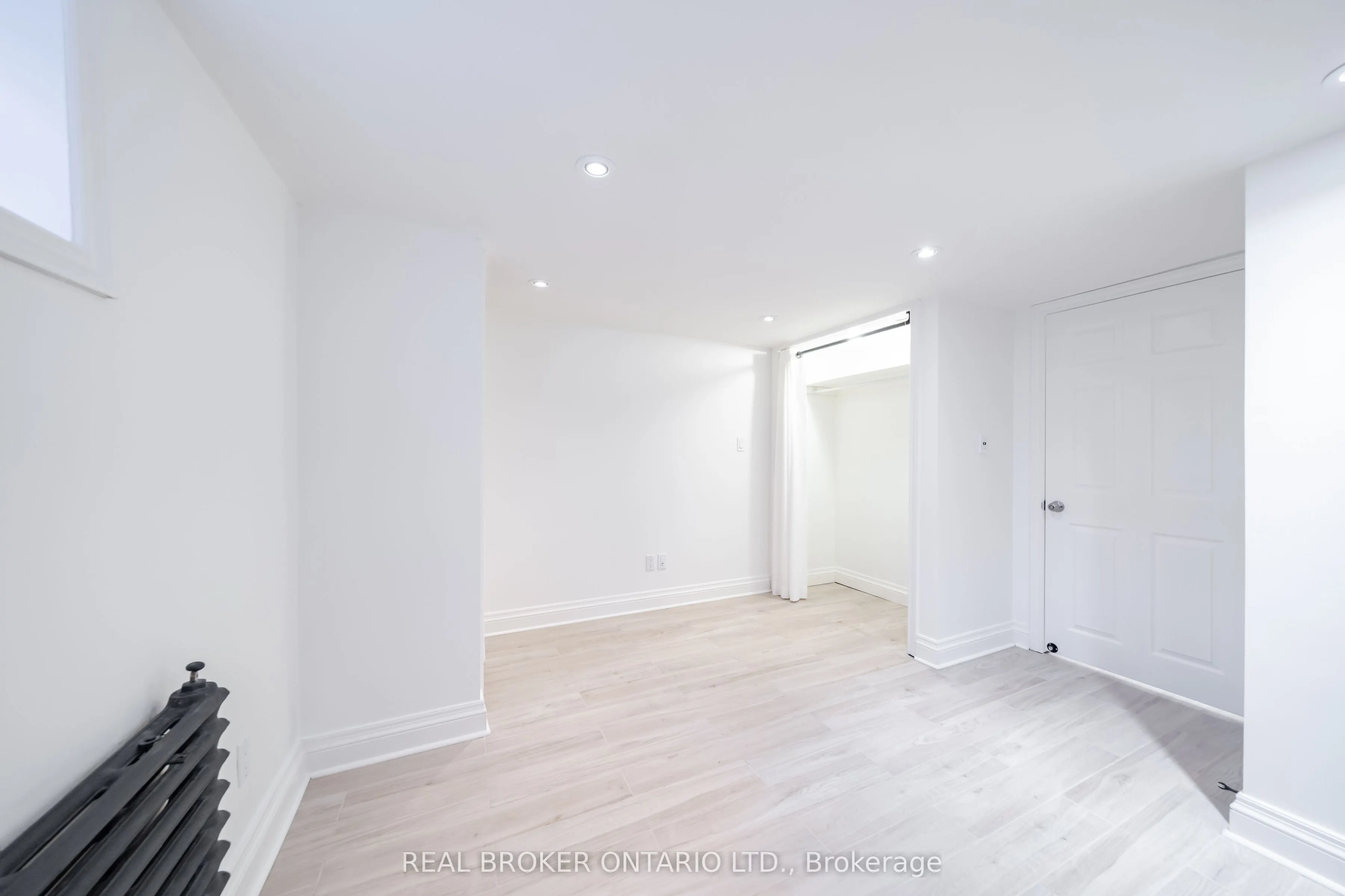 419 Ossington Avenue #Lower