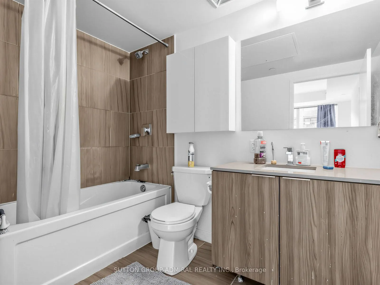 31 Tippett Road #447