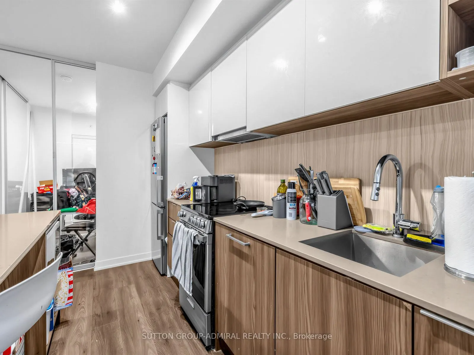31 Tippett Road #447