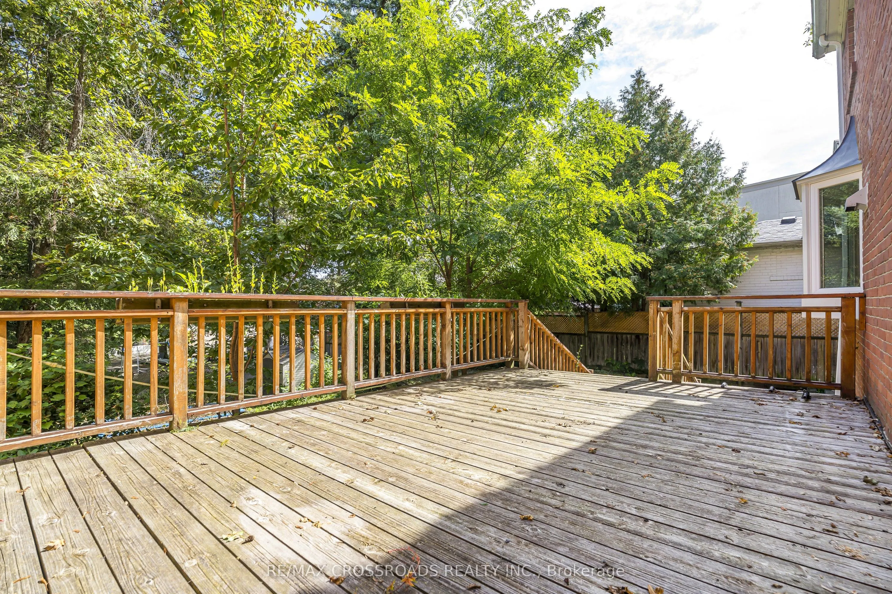 19 Strathgowan Crescent