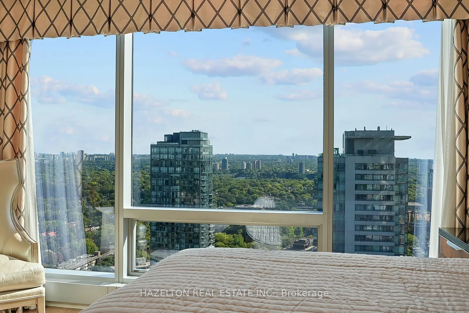 50 Yorkville Avenue #3302
