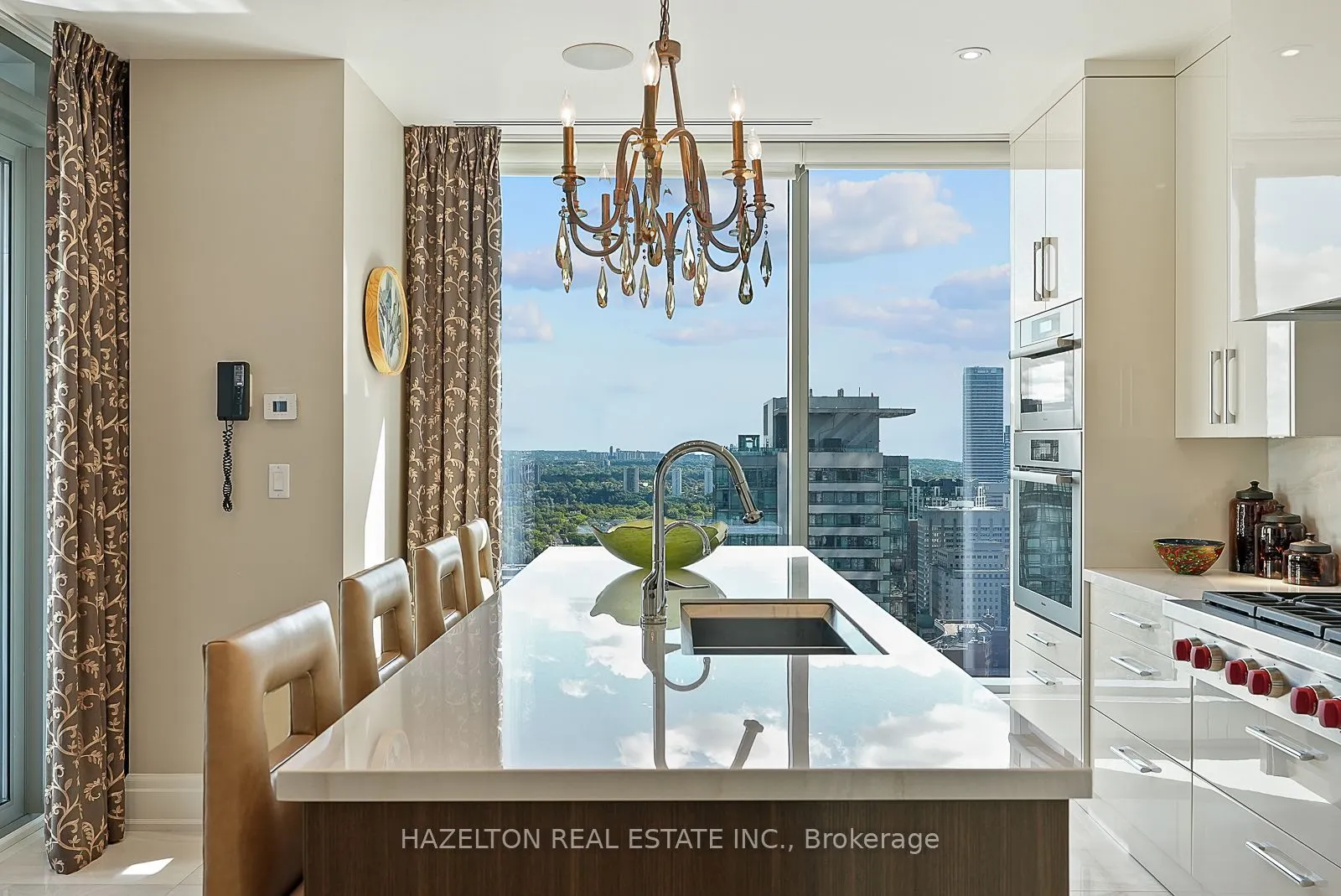 50 Yorkville Avenue #3302