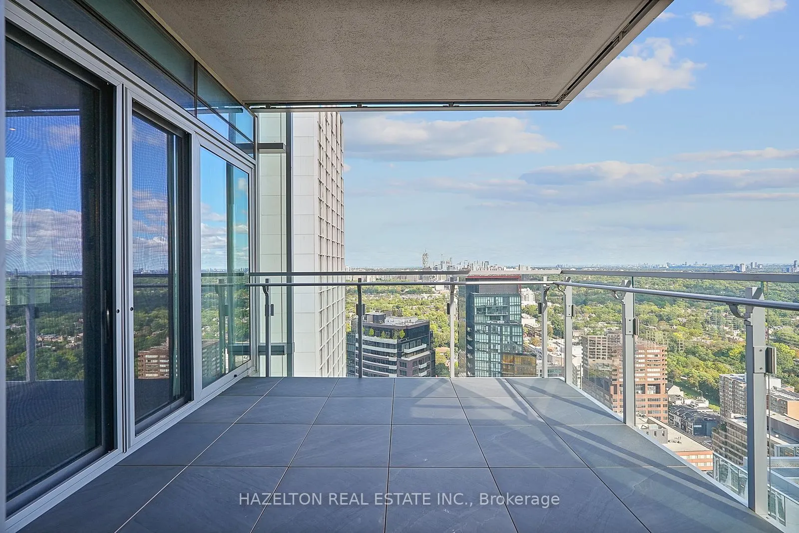 50 Yorkville Avenue #3302