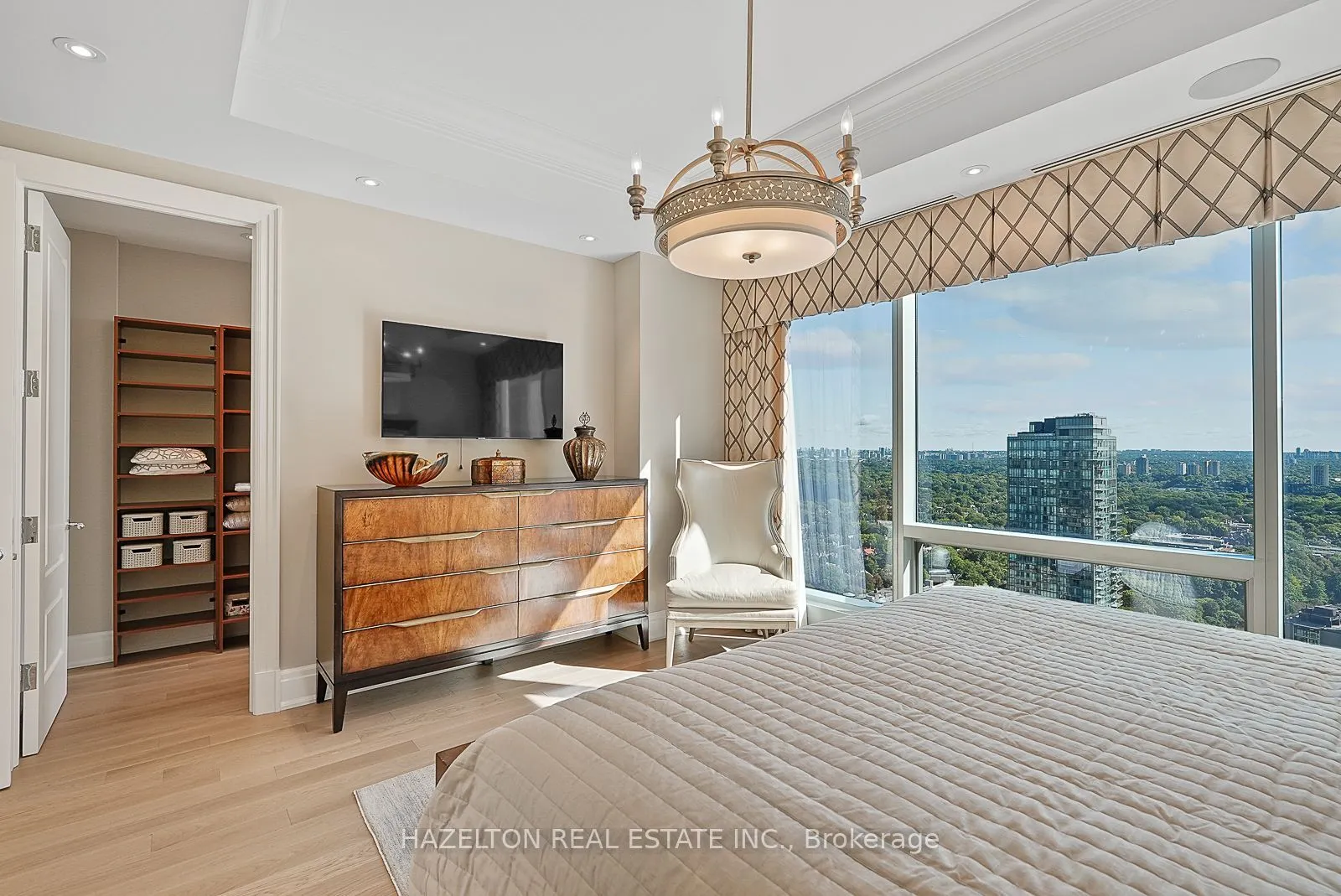 50 Yorkville Avenue #3302