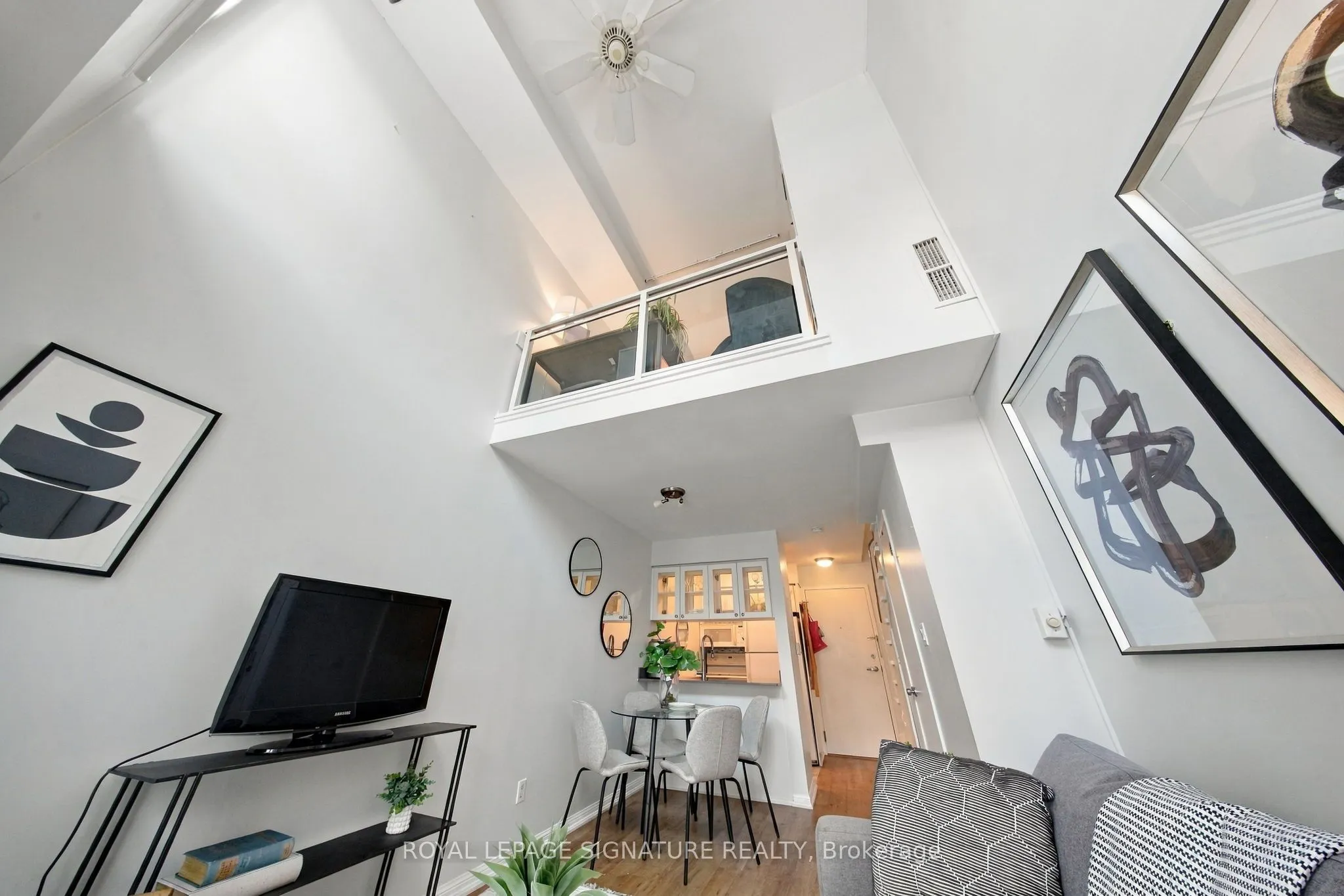 119 Merton Street #207