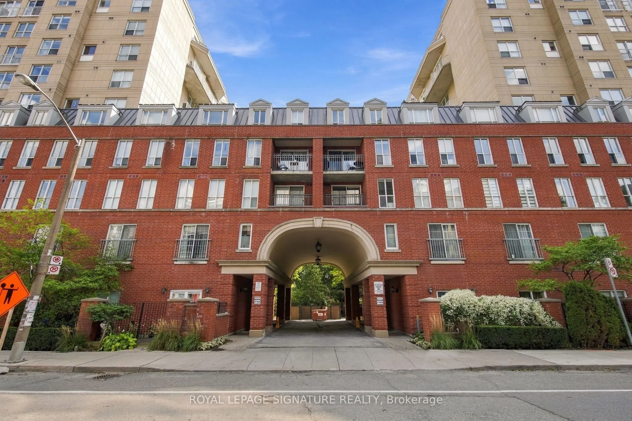 119 Merton Street #207