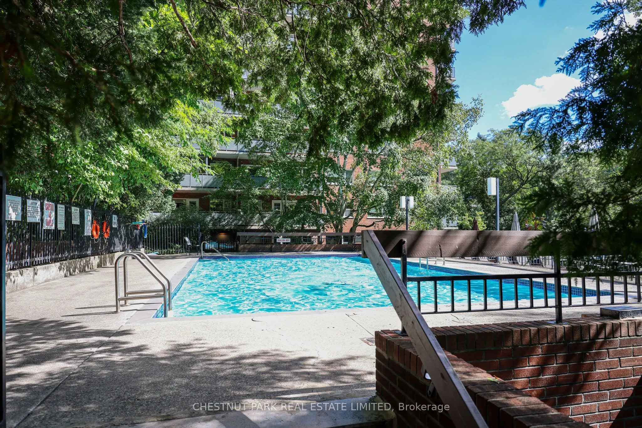 21 Dale Avenue #612