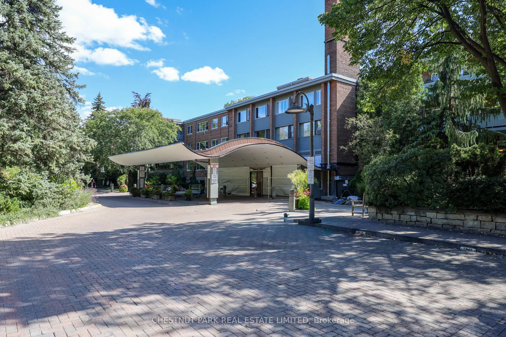 21 Dale Avenue #612