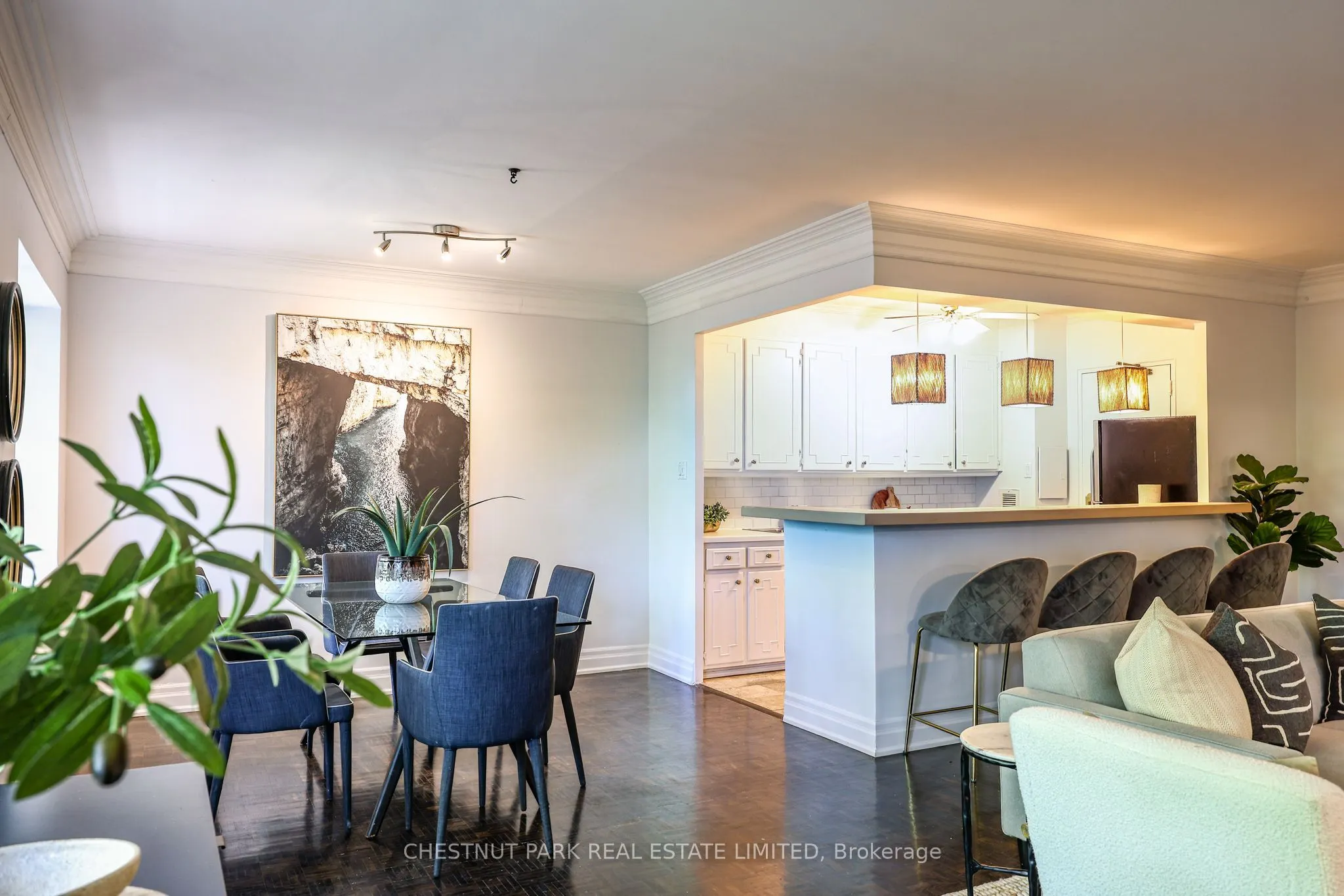 21 Dale Avenue #612