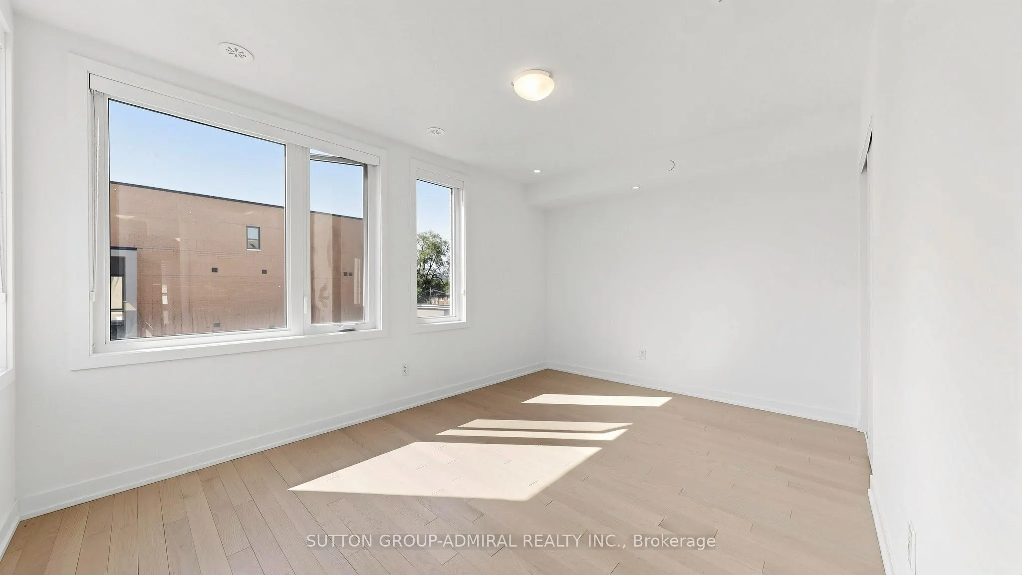 70 Green Gardens Boulevard #1