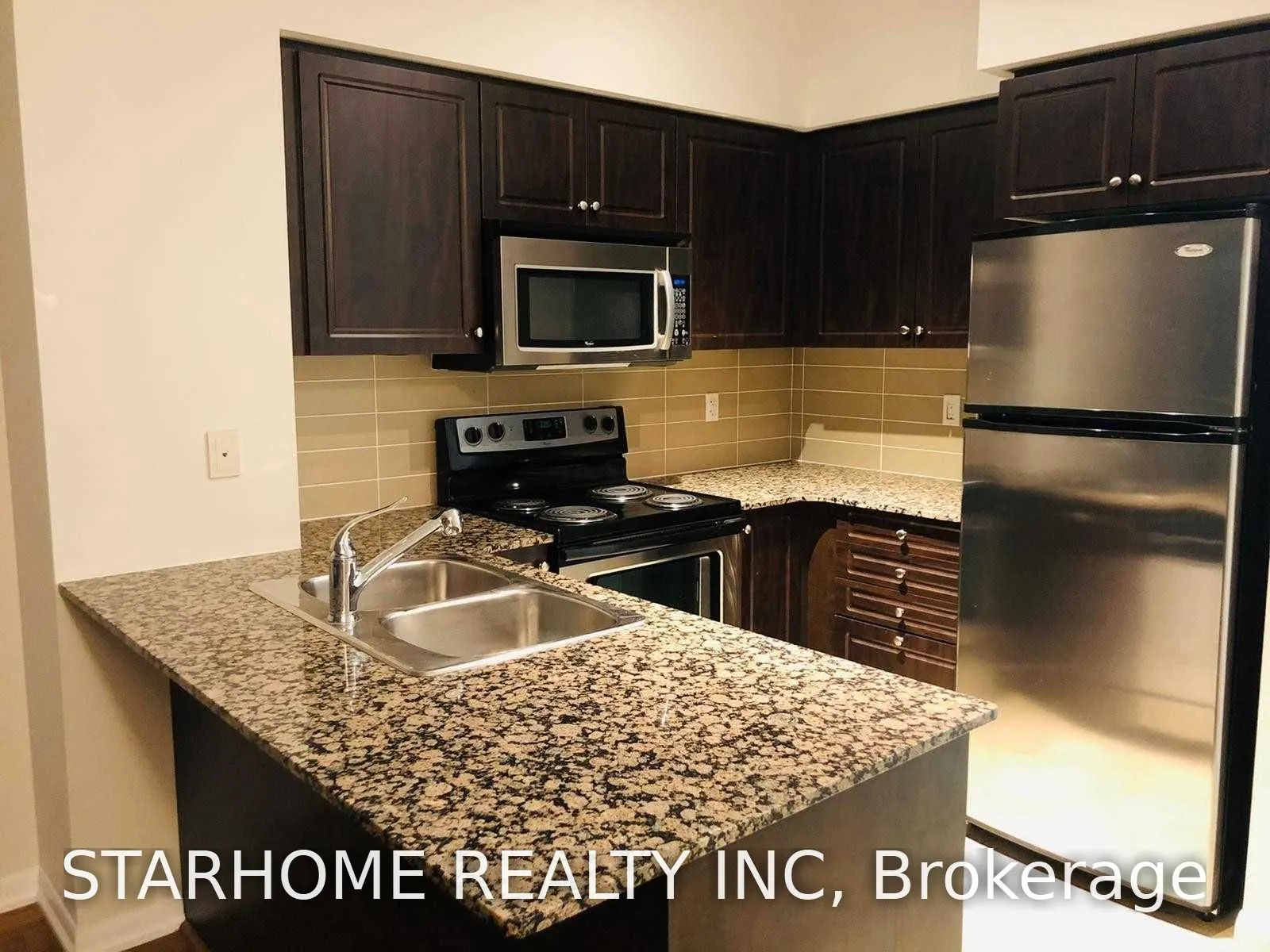 215 Fort York Boulevard #3307