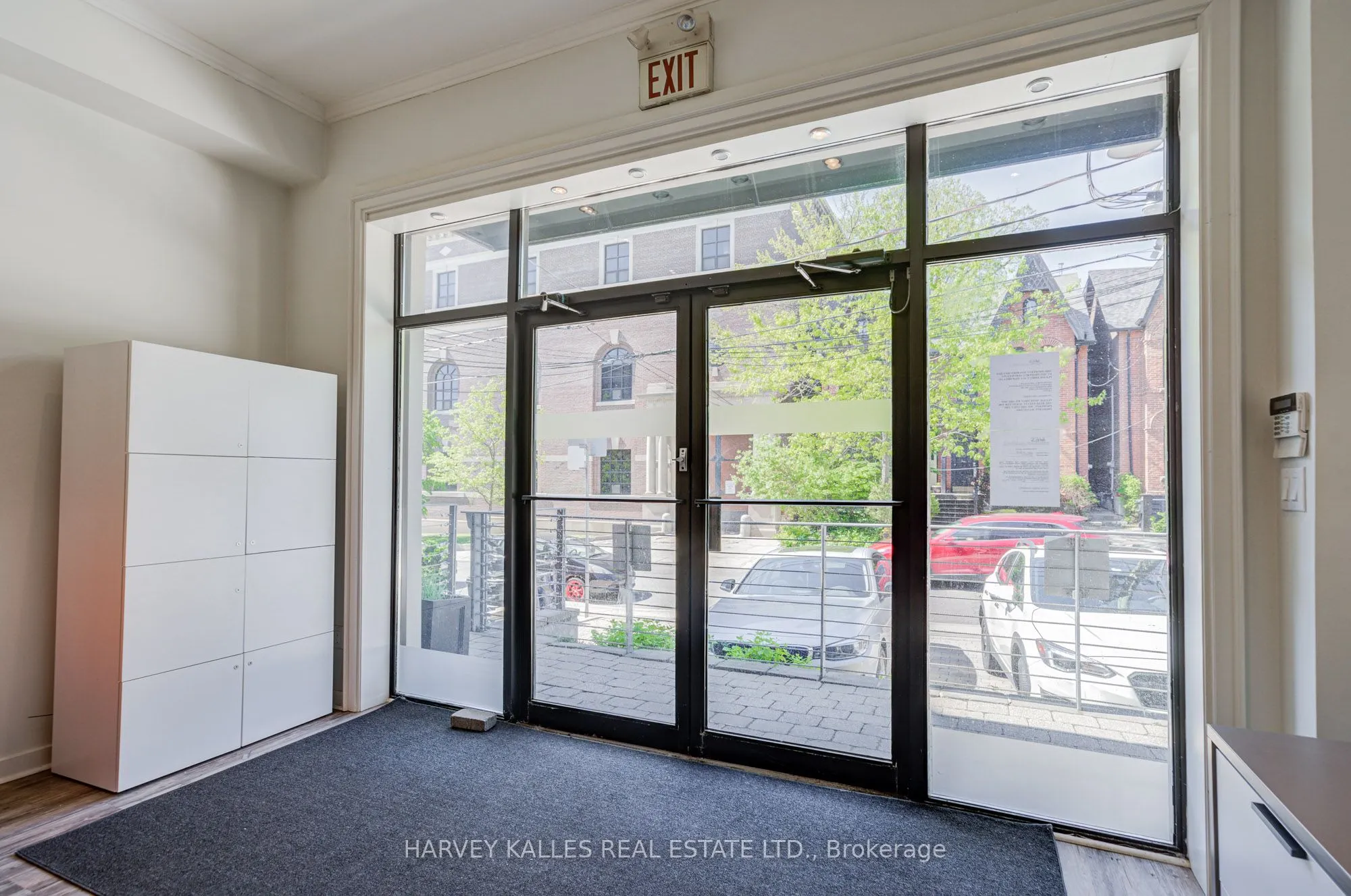 275 MacPherson Avenue #109