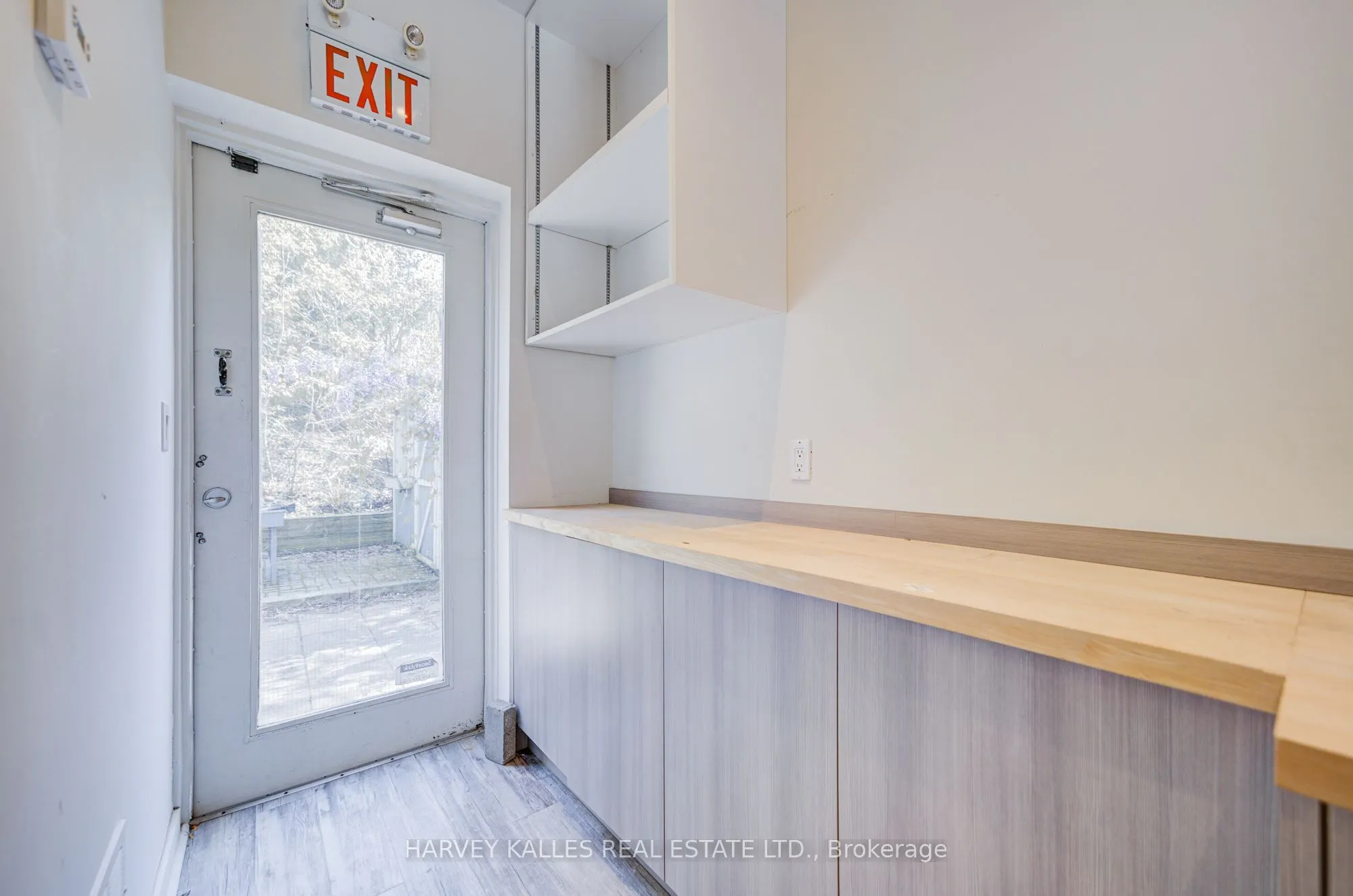 275 MacPherson Avenue #109