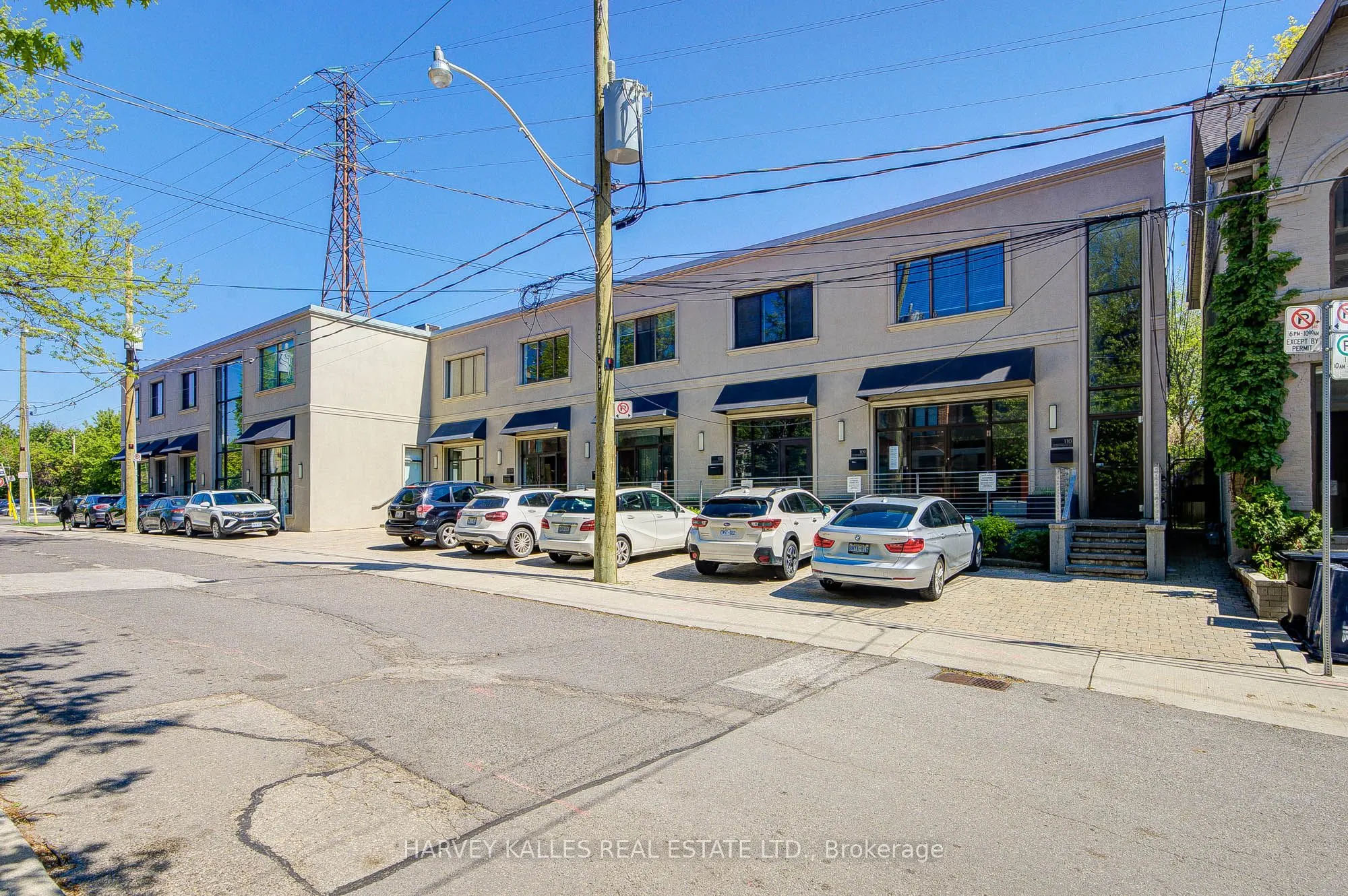 275 MacPherson Avenue #109