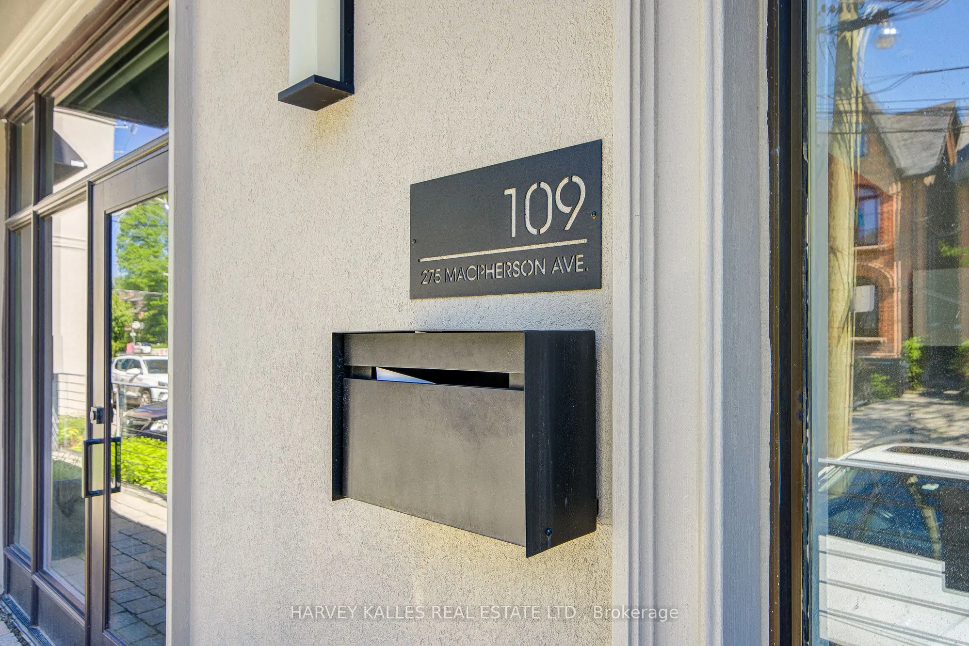 275 MacPherson Avenue #109