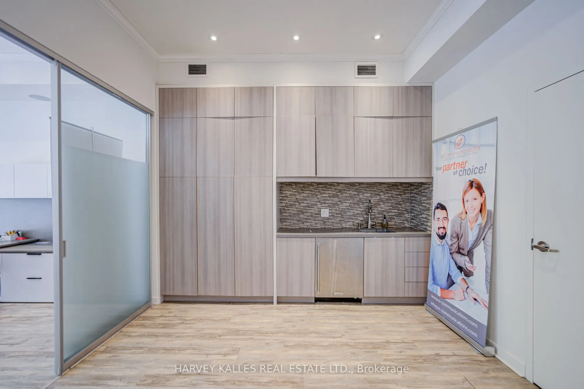 275 MacPherson Avenue #109