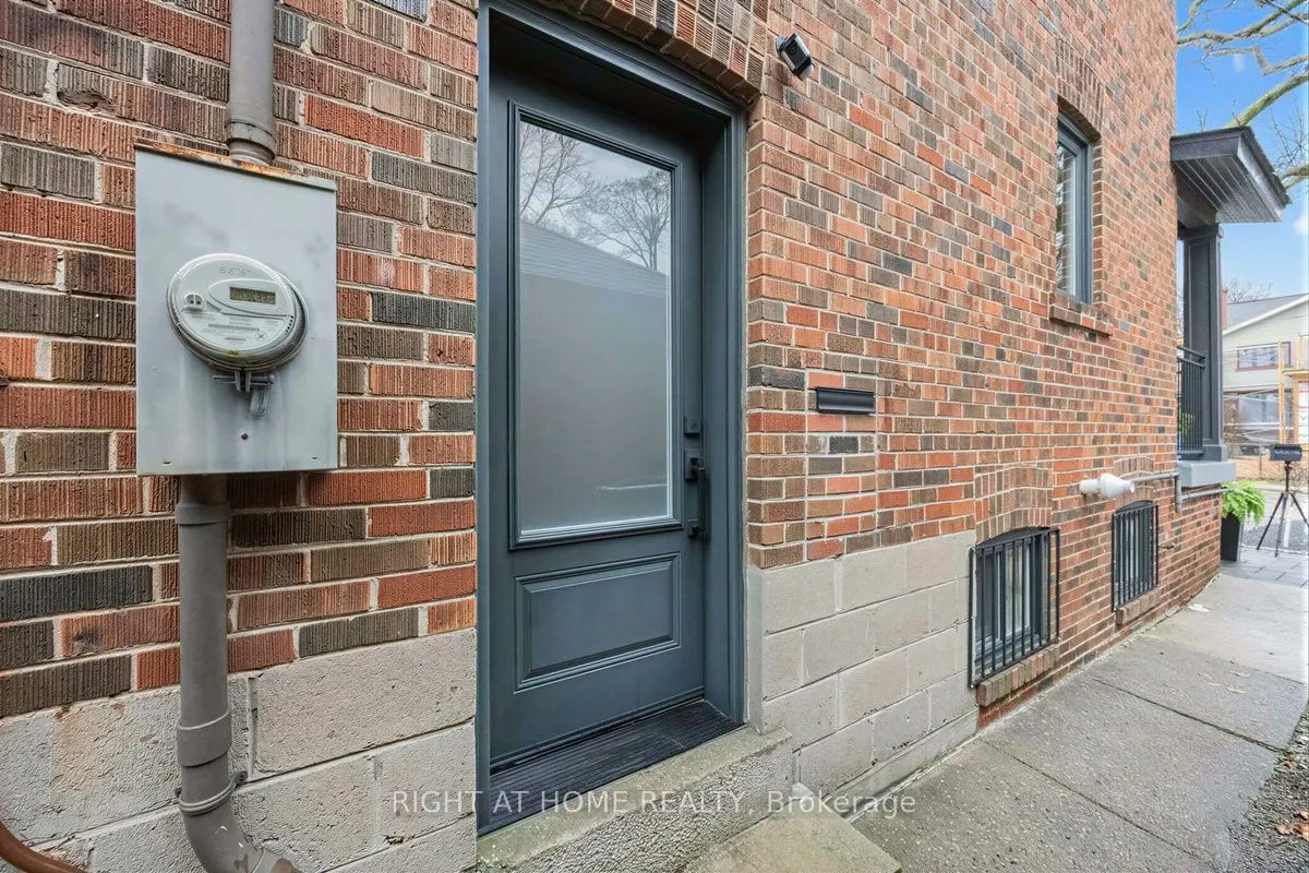 21 Austin Terrace