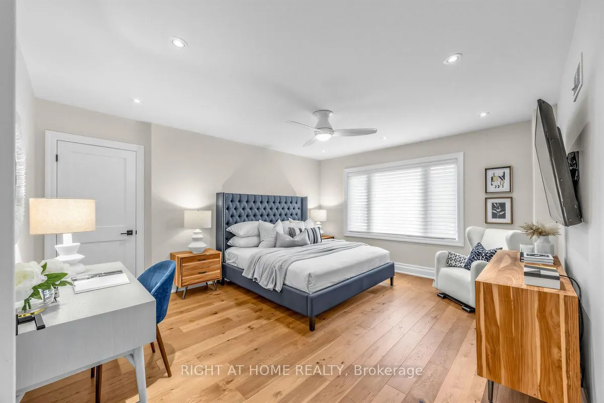 21 Austin Terrace