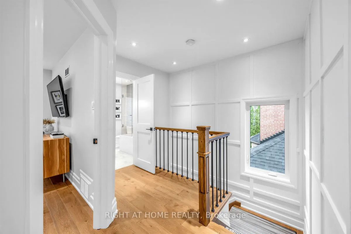21 Austin Terrace