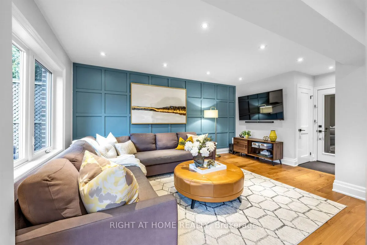 21 Austin Terrace