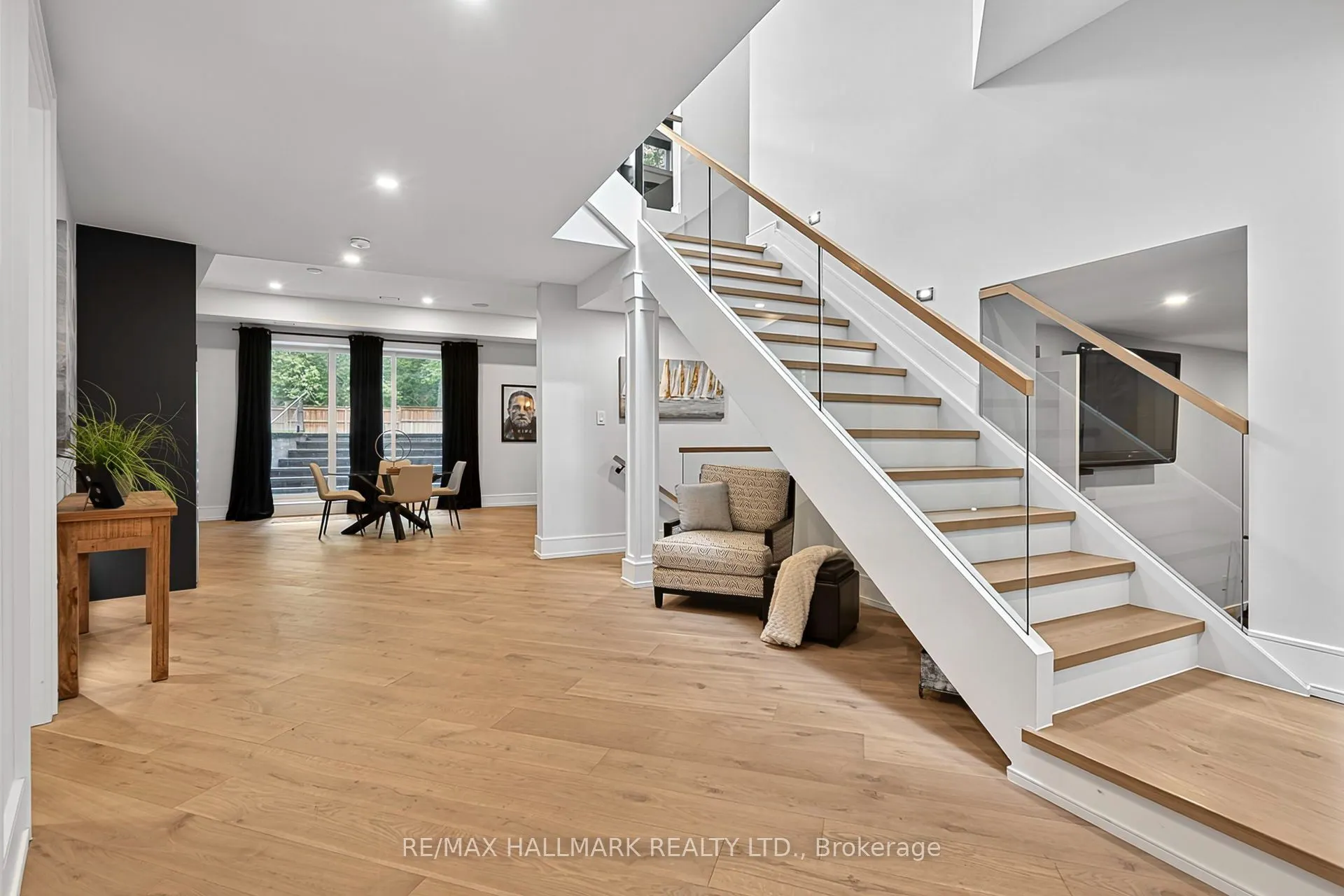 31 Bradgate Road