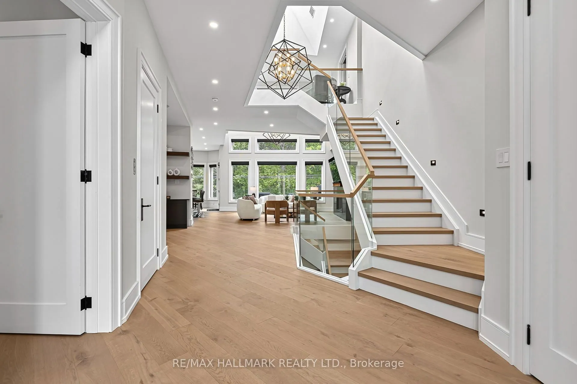 31 Bradgate Road