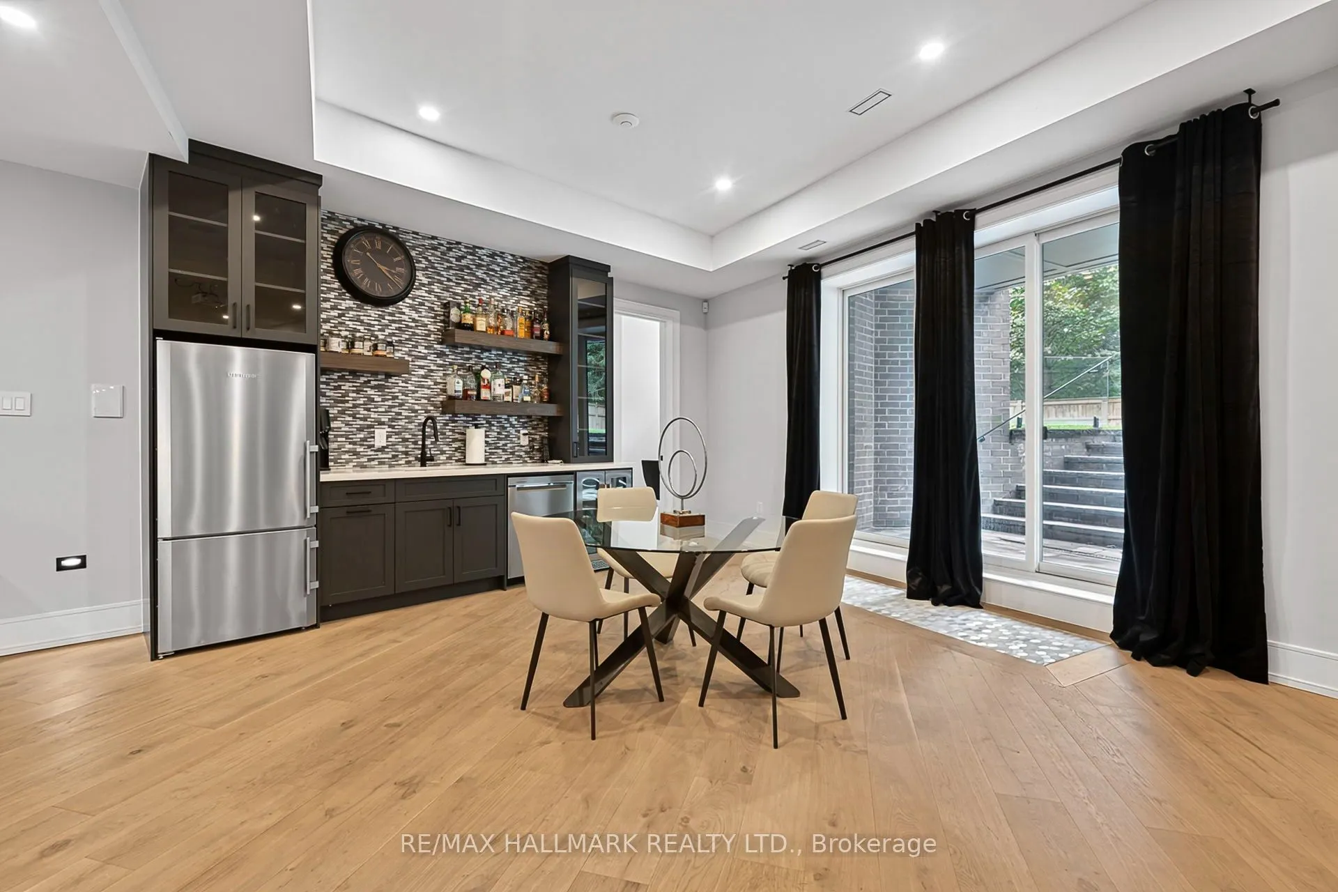 31 Bradgate Road