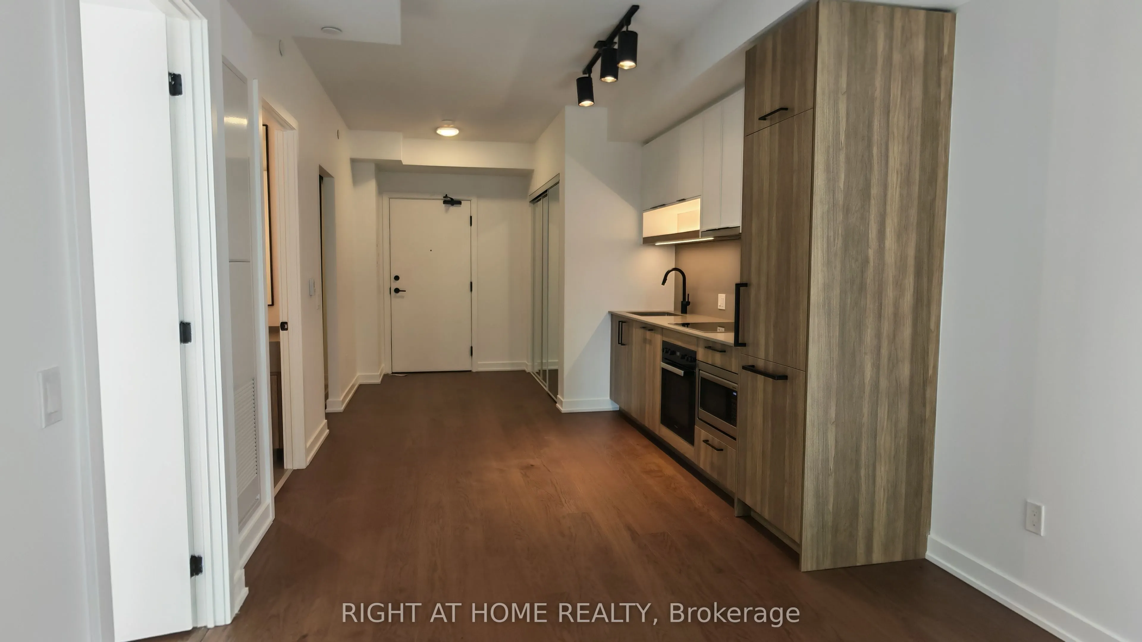 91 Montclair Avenue #1205