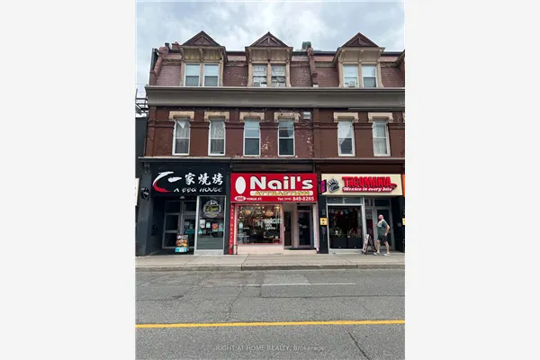 666 Yonge Street