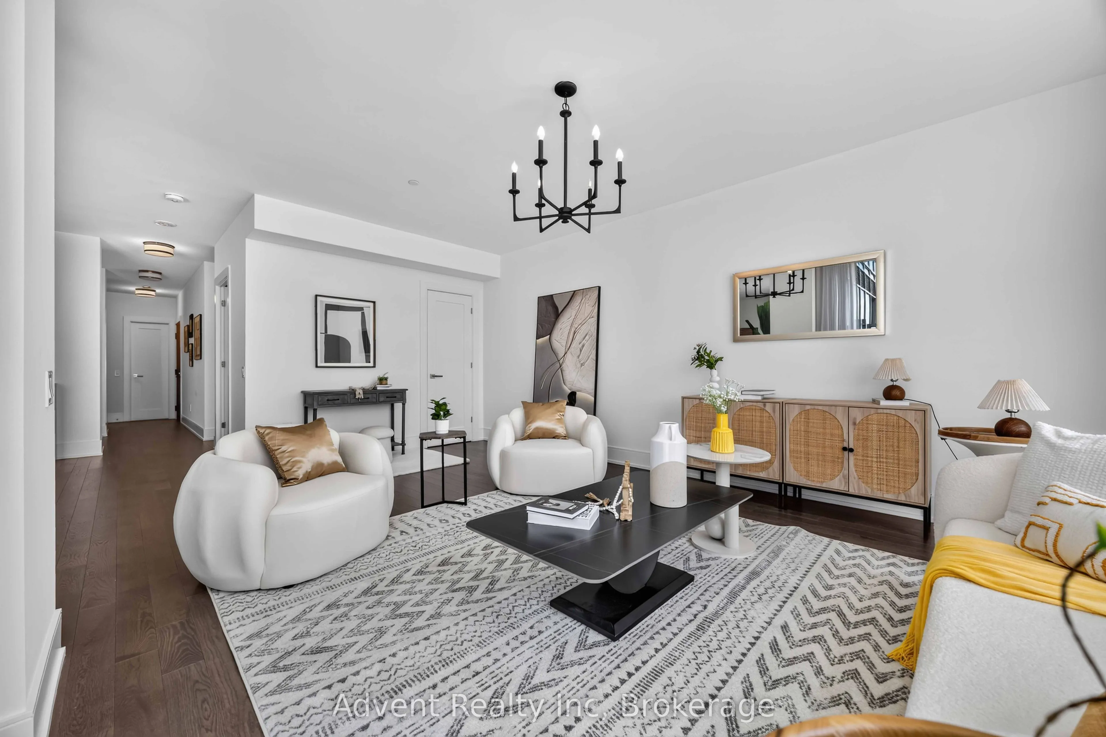 30 Inn On the Park Drive #518