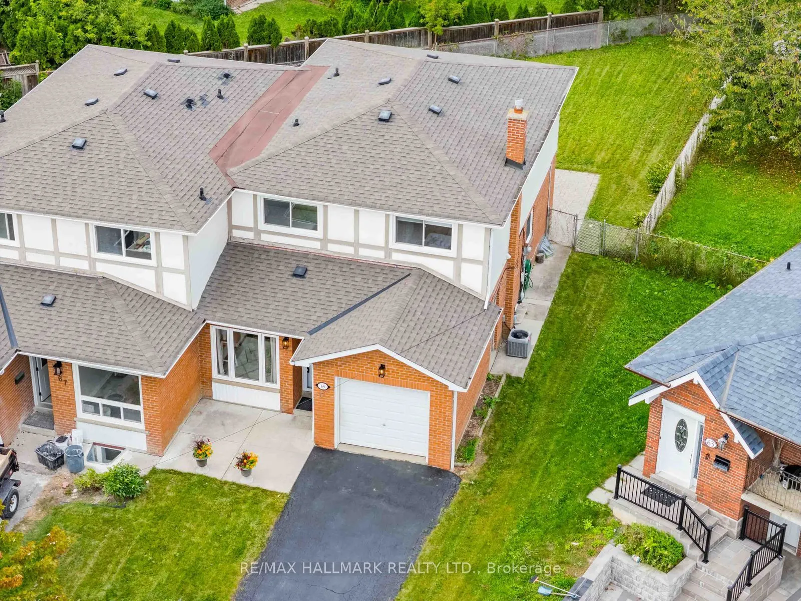65 Baroness Crescent