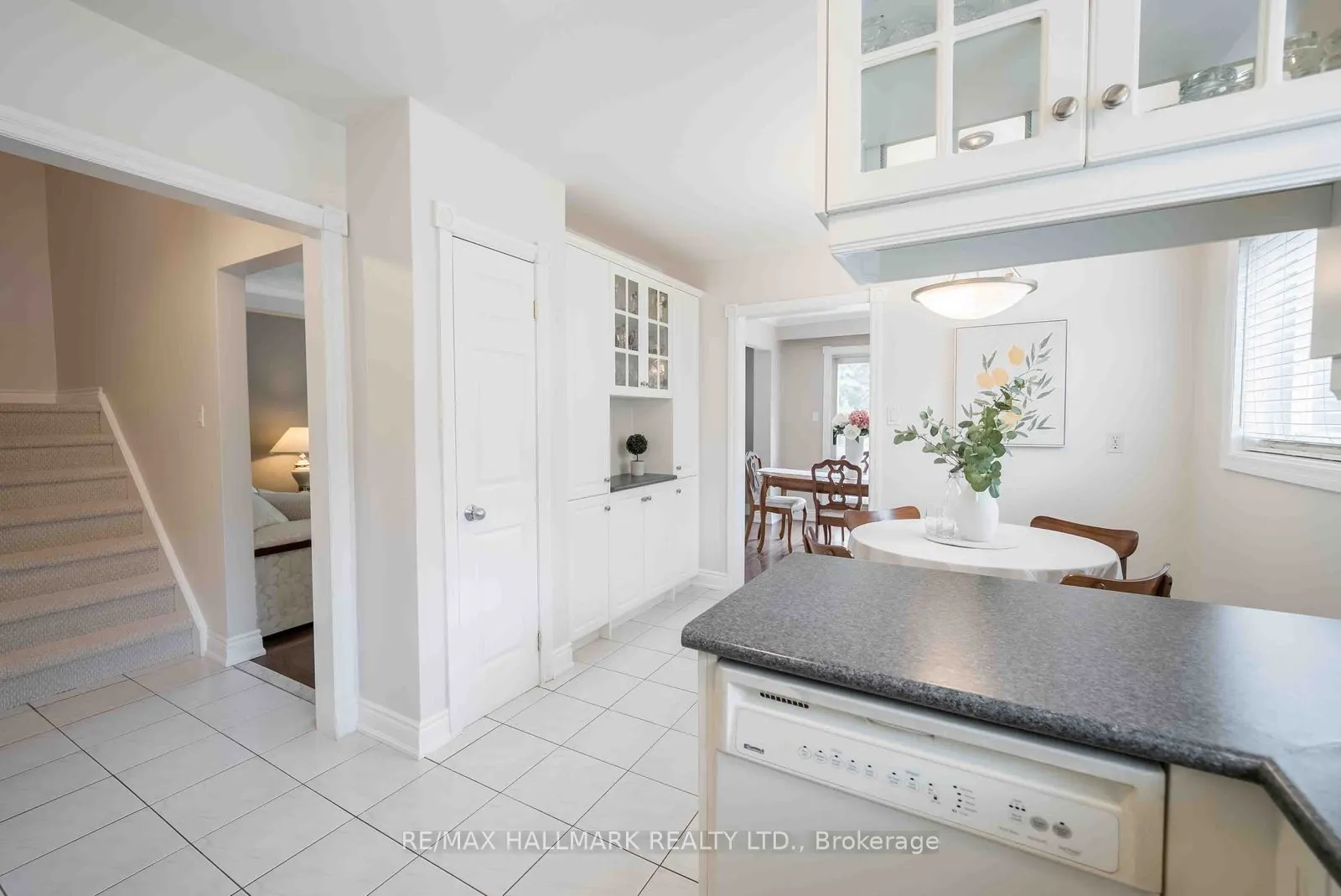 65 Baroness Crescent