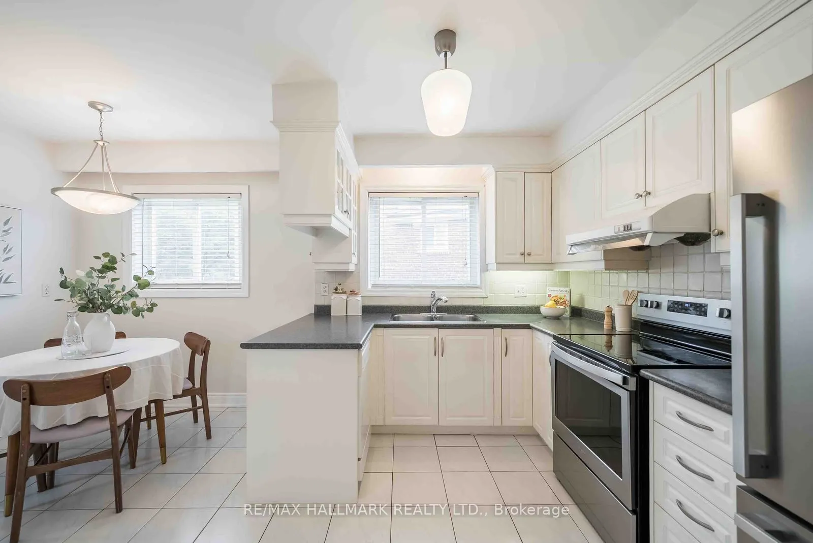 65 Baroness Crescent