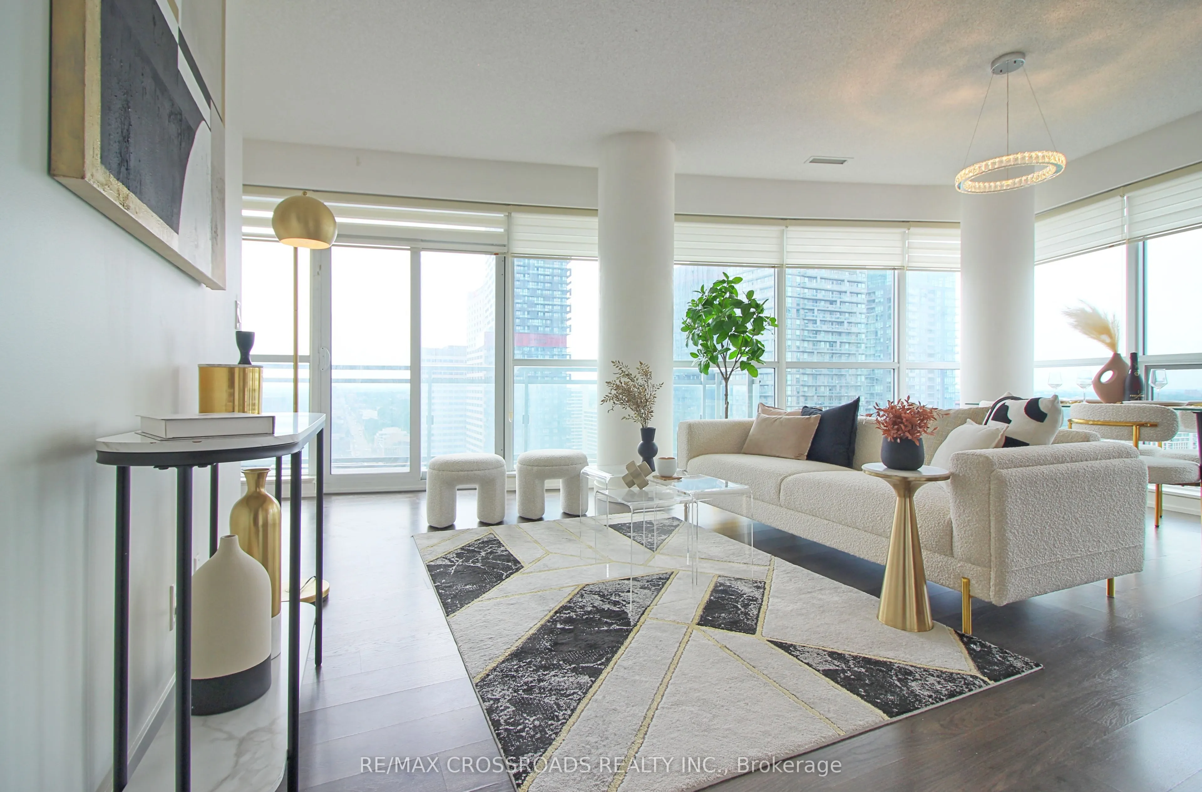 89 Dunfield Avenue #2202