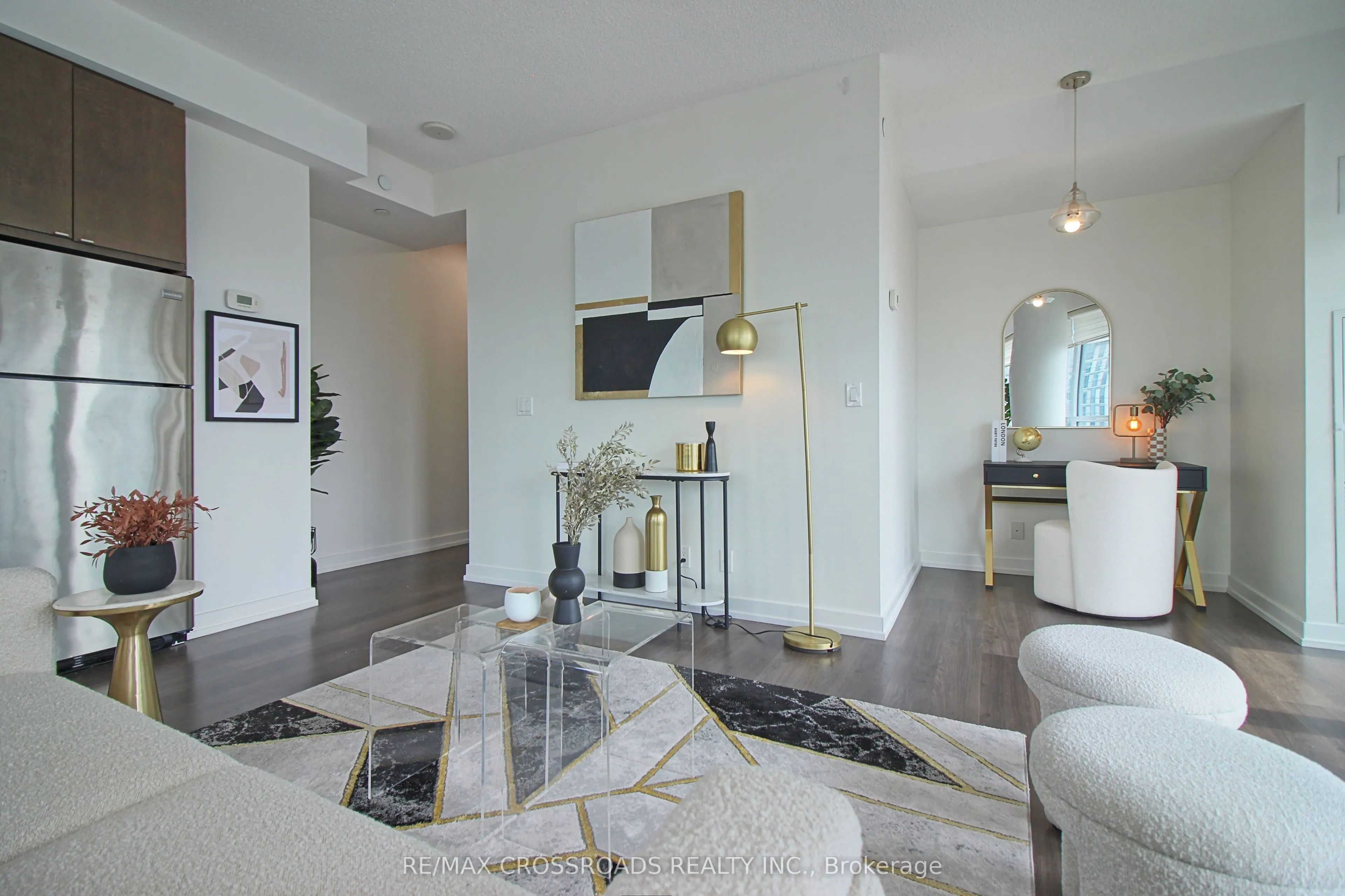 89 Dunfield Avenue #2202