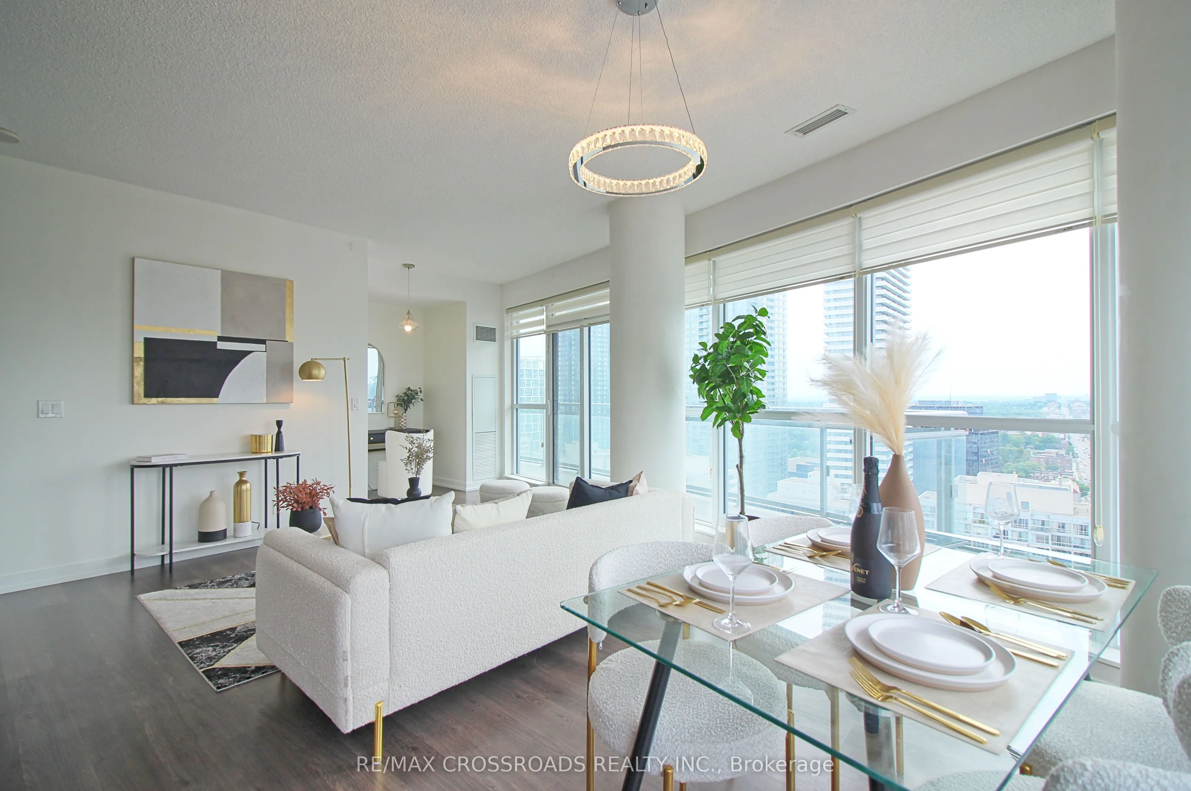 89 Dunfield Avenue #2202