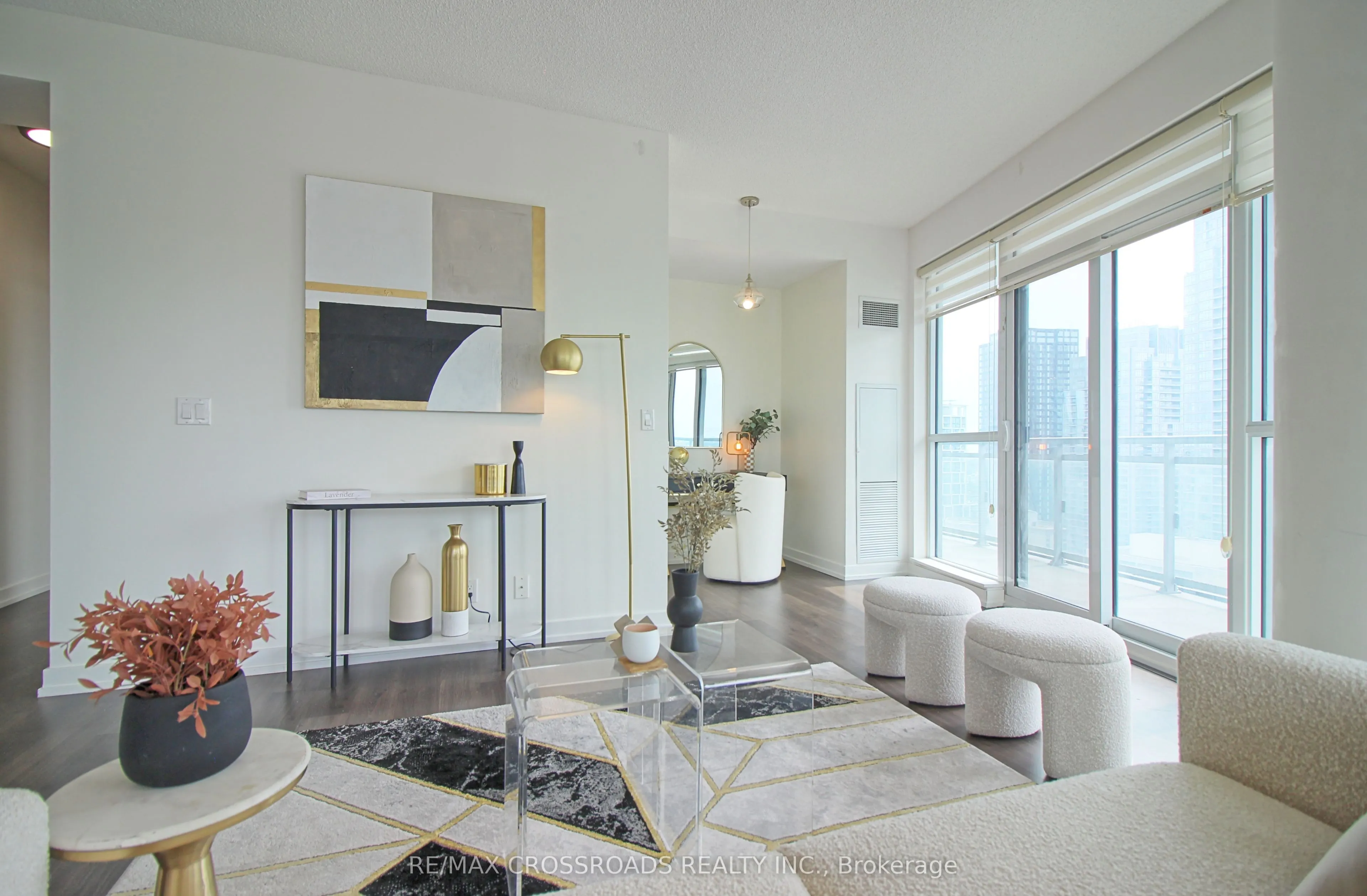 89 Dunfield Avenue #2202