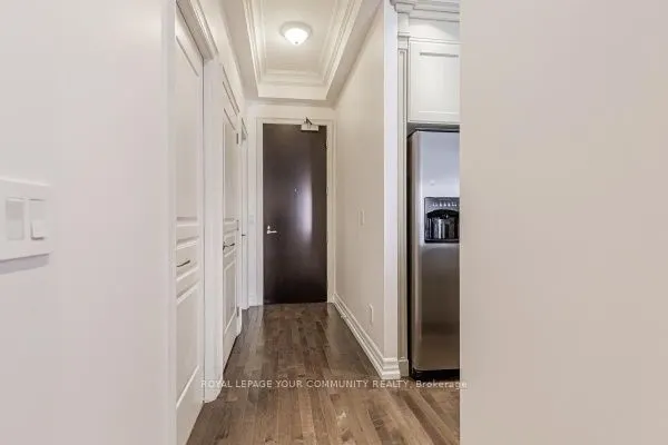 20 Burkebrook Place #610